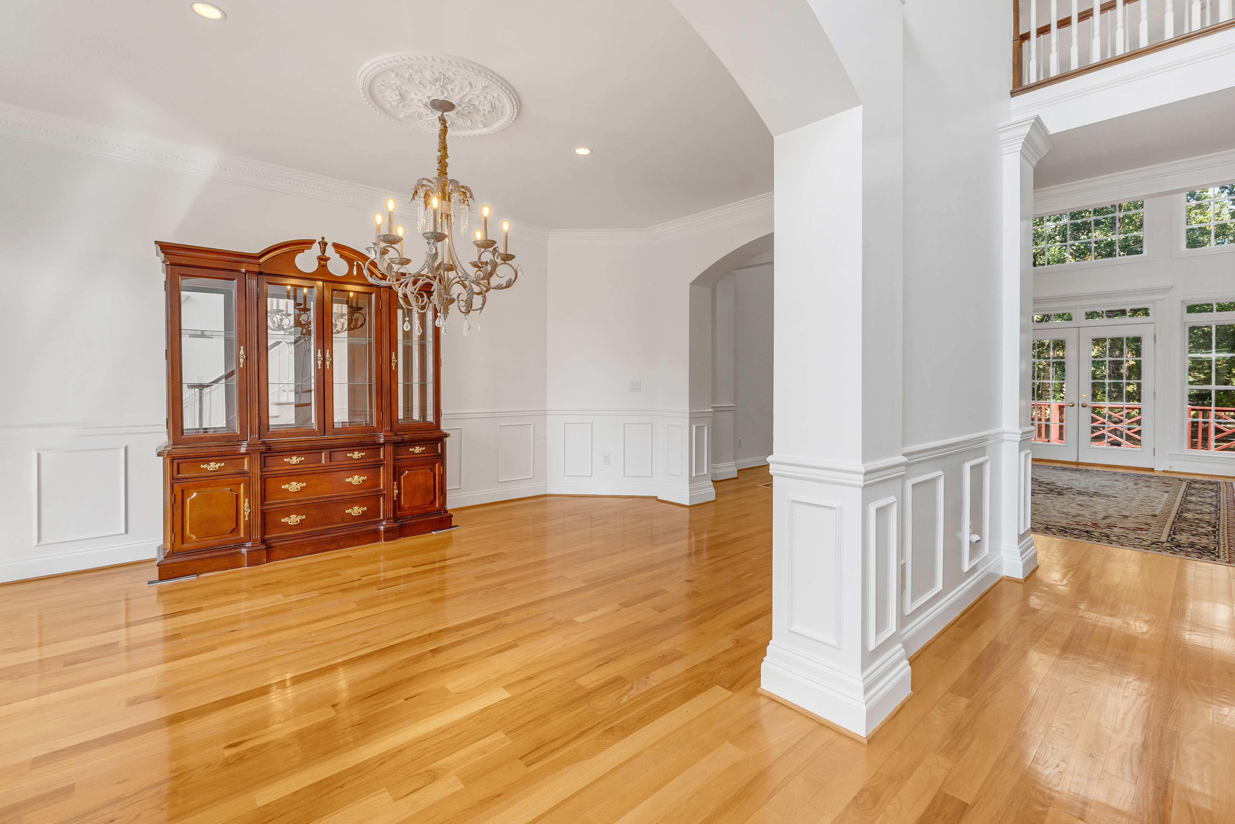Tullahoma, Tennessee, 37388, United States, 6 Bedrooms Bedrooms, ,5 BathroomsBathrooms,Residential,For Sale,1851275