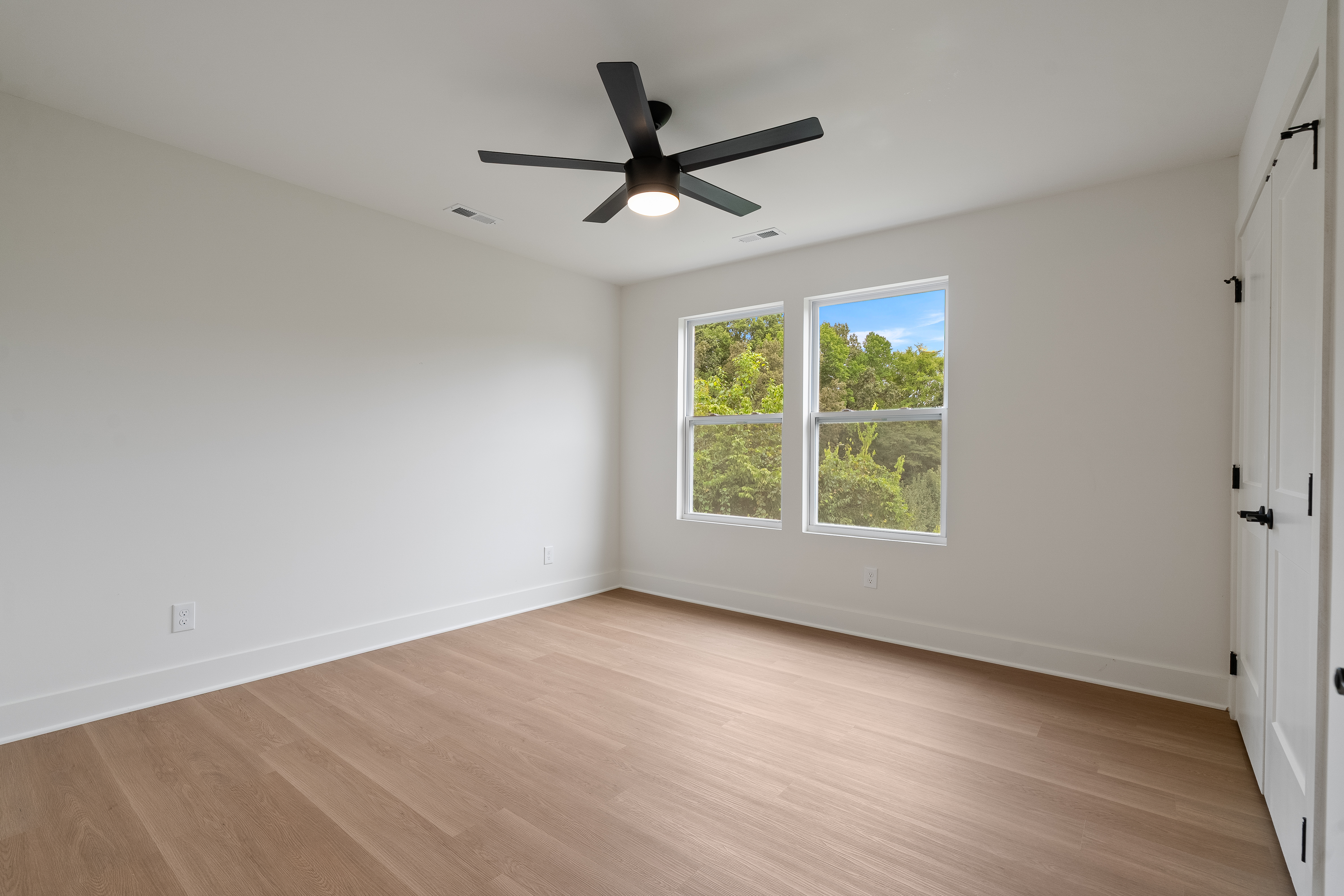  2634 White Plains Way, Knoxville, TN, 37920 - 物件實景