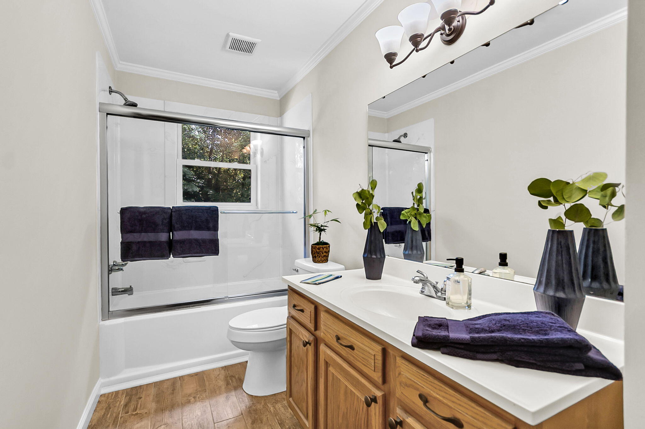 Summerville, South Carolina, 29483, United States, 3 Bedrooms Bedrooms, ,2 BathroomsBathrooms,Residential,For Sale,1916972