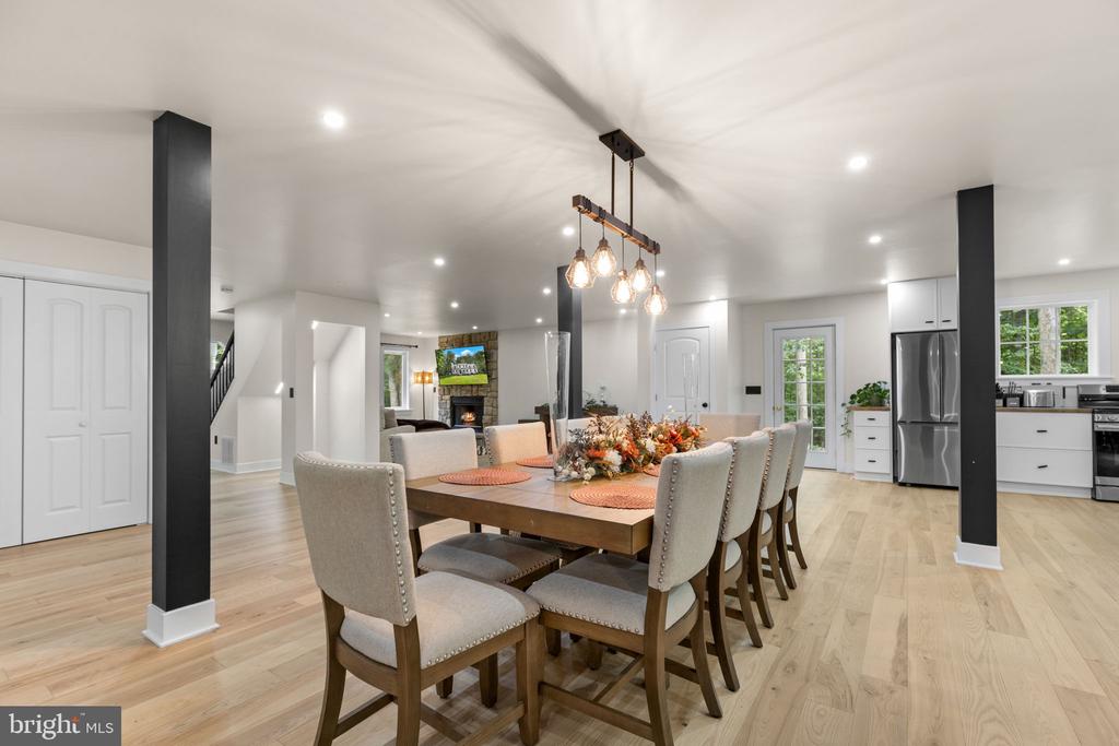 Spotsylvania, Virginia, 22551, United States, 4 Bedrooms Bedrooms, ,4 BathroomsBathrooms,Residential,For Sale,1981992