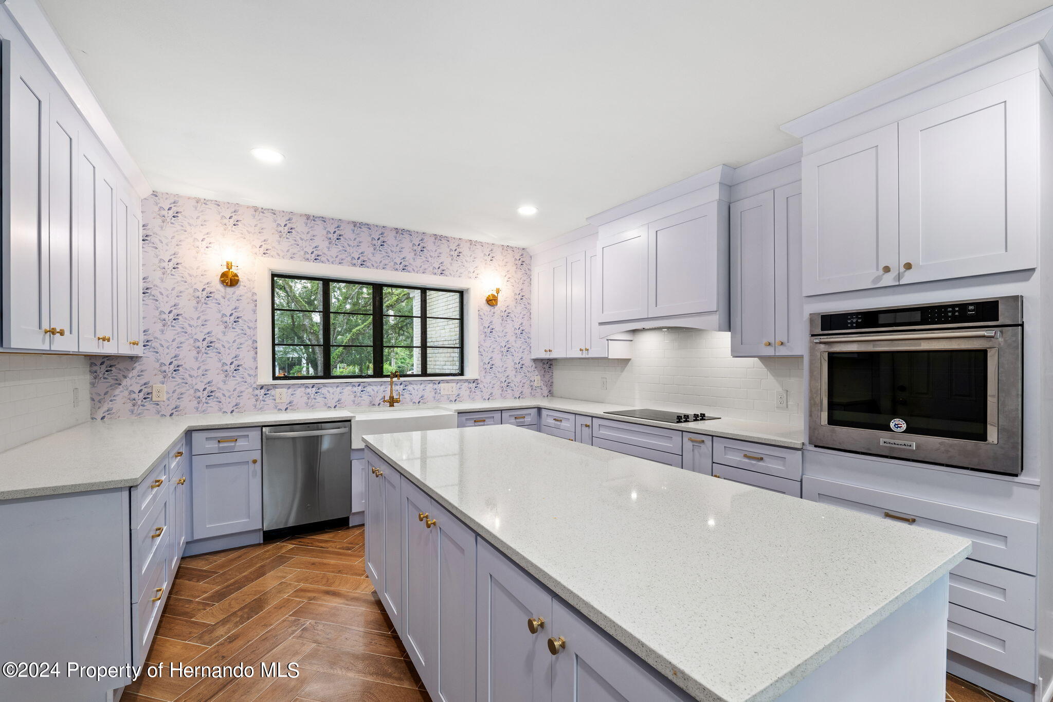 Brooksville, Florida, 34601, United States, 5 Bedrooms Bedrooms, ,3 BathroomsBathrooms,Residential,For Sale,1923467
