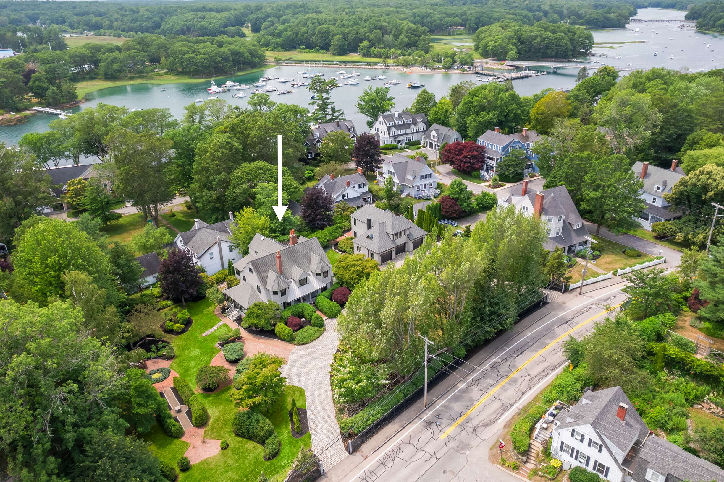  The Haven  A Stunning Estate in the Heart of York Harbor with River Views - 物件實景