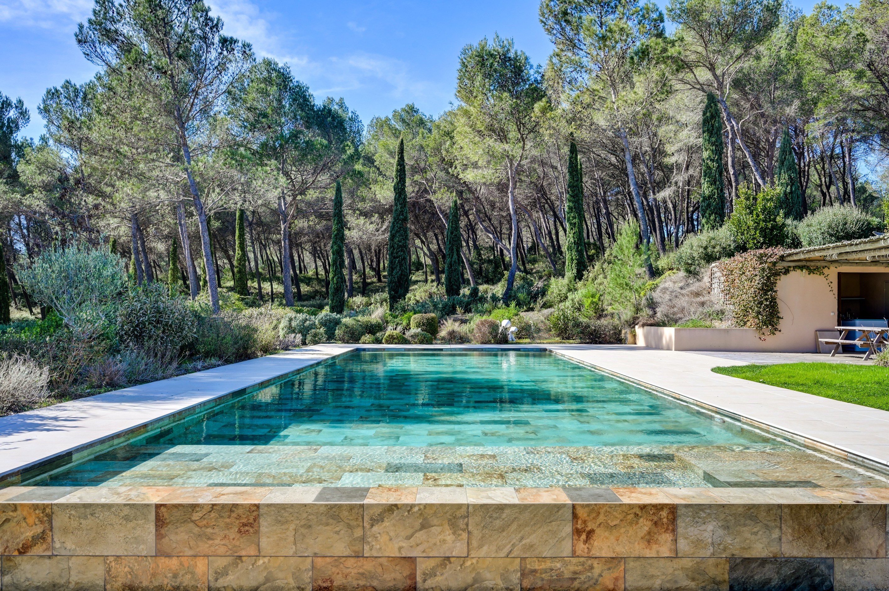  A Rare Estate with Iconic Views of Montagne Sainte-Victoire - 物件實景