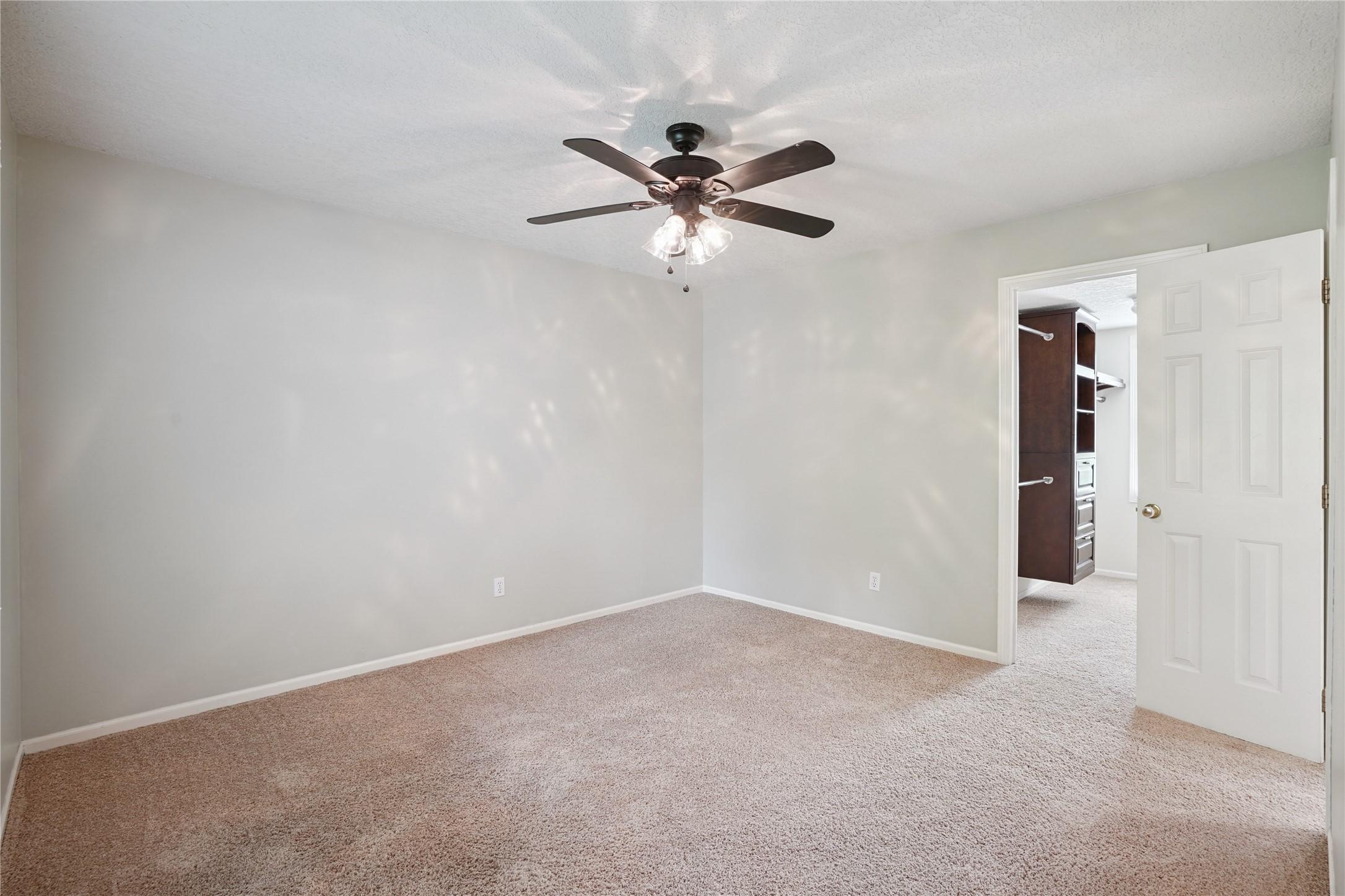 West Des Moines, Iowa, 50265, United States, 4 Bedrooms Bedrooms, ,5 BathroomsBathrooms,Residential,For Sale,1931268