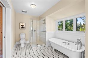 Ottawa, Ontario, K1S 3B5, CA, 4 Bedrooms Bedrooms, ,4 BathroomsBathrooms,Residential,For Sale,1927437