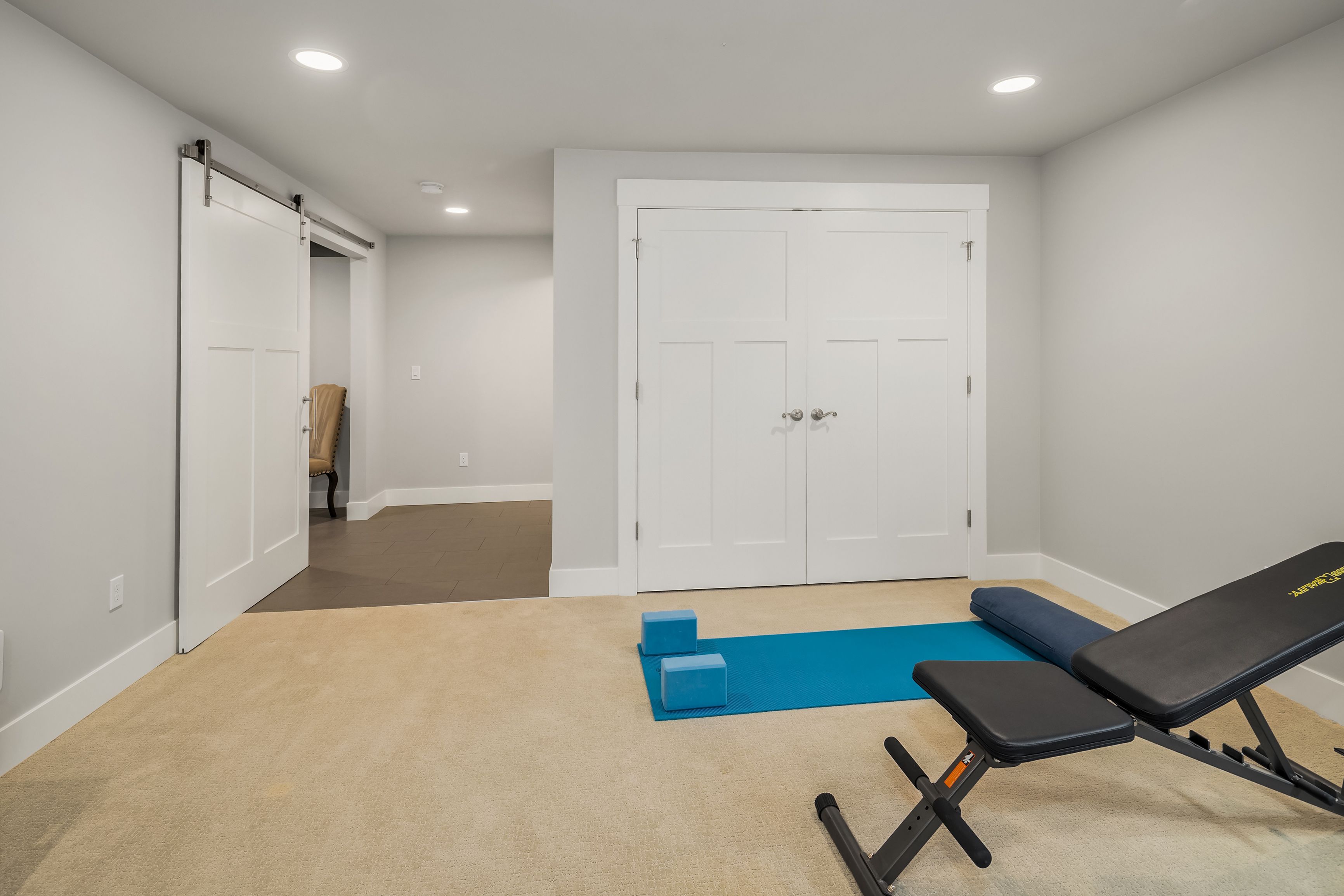  609 1st Street, Kirkland, WA 98033 - 物件實景