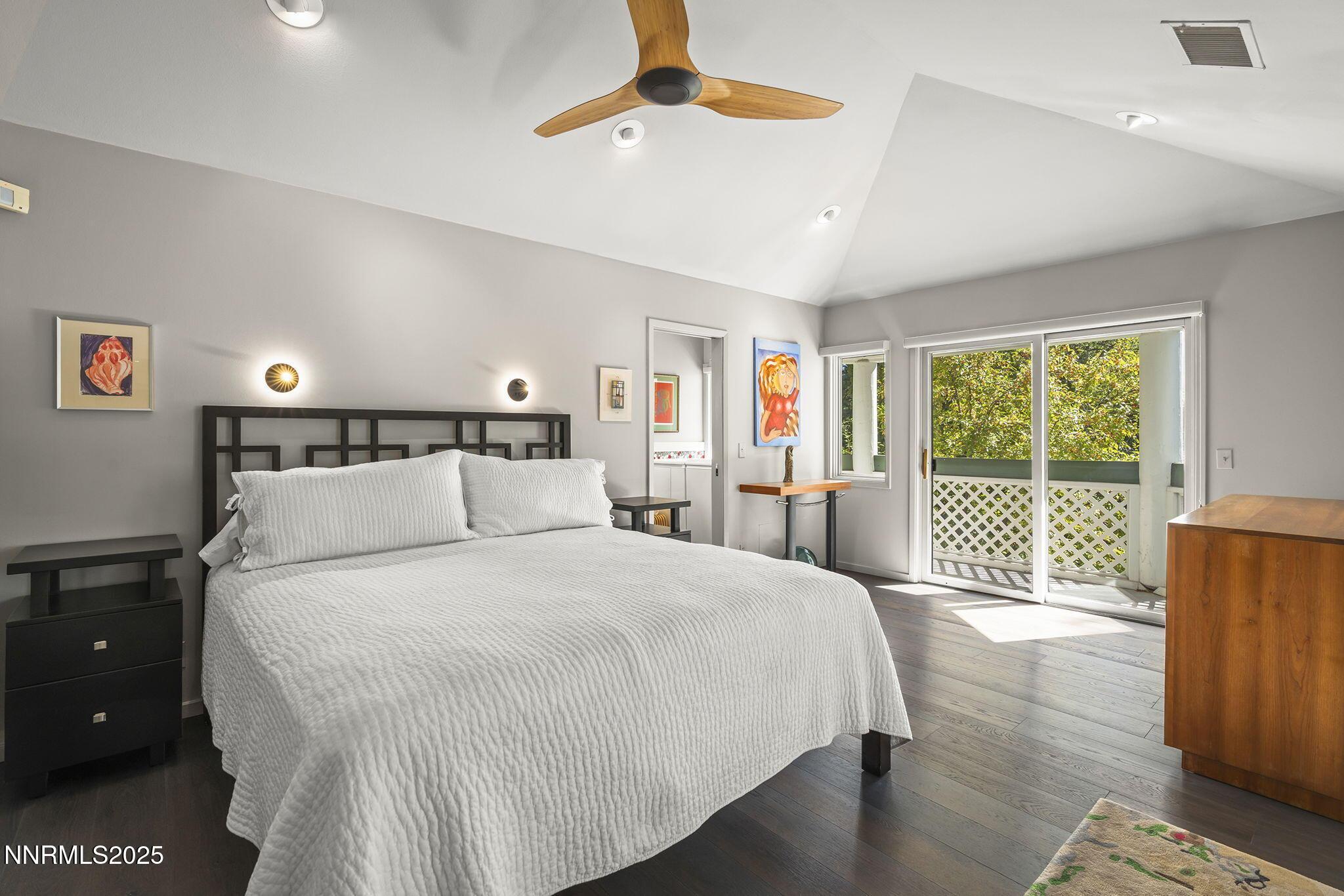 Reno, Nevada, 89519, United States, 2 Bedrooms Bedrooms, ,3 BathroomsBathrooms,Residential,For Sale,1987649