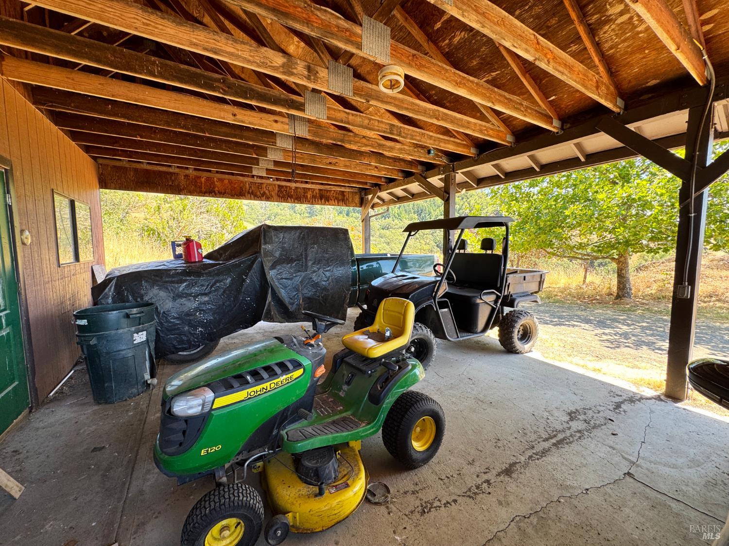 Garberville, California, 95542, United States, 3 Bedrooms Bedrooms, ,2 BathroomsBathrooms,Residential,For Sale,1914332