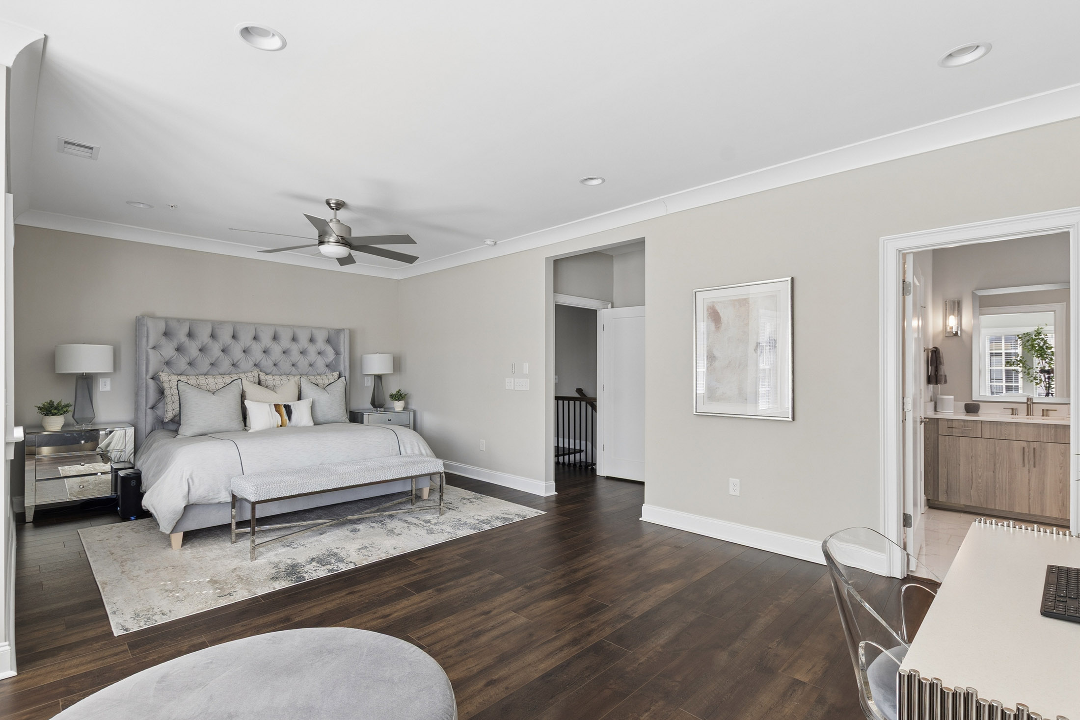  End-Unit Luxury Townhome at Aria - 物件實景