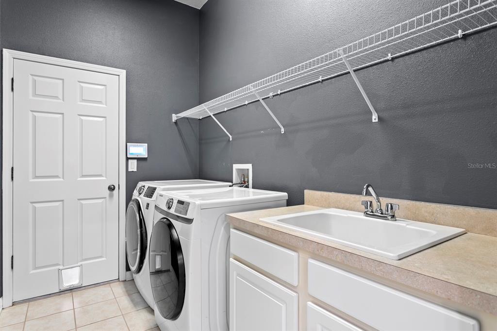 Lutz, Florida, 33558, United States, 4 Bedrooms Bedrooms, ,4 BathroomsBathrooms,Residential,For Sale,1817668