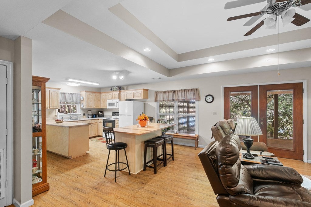 Midland City, Alabama, 36350, United States, 4 Bedrooms Bedrooms, ,3 BathroomsBathrooms,Residential,For Sale,1989153