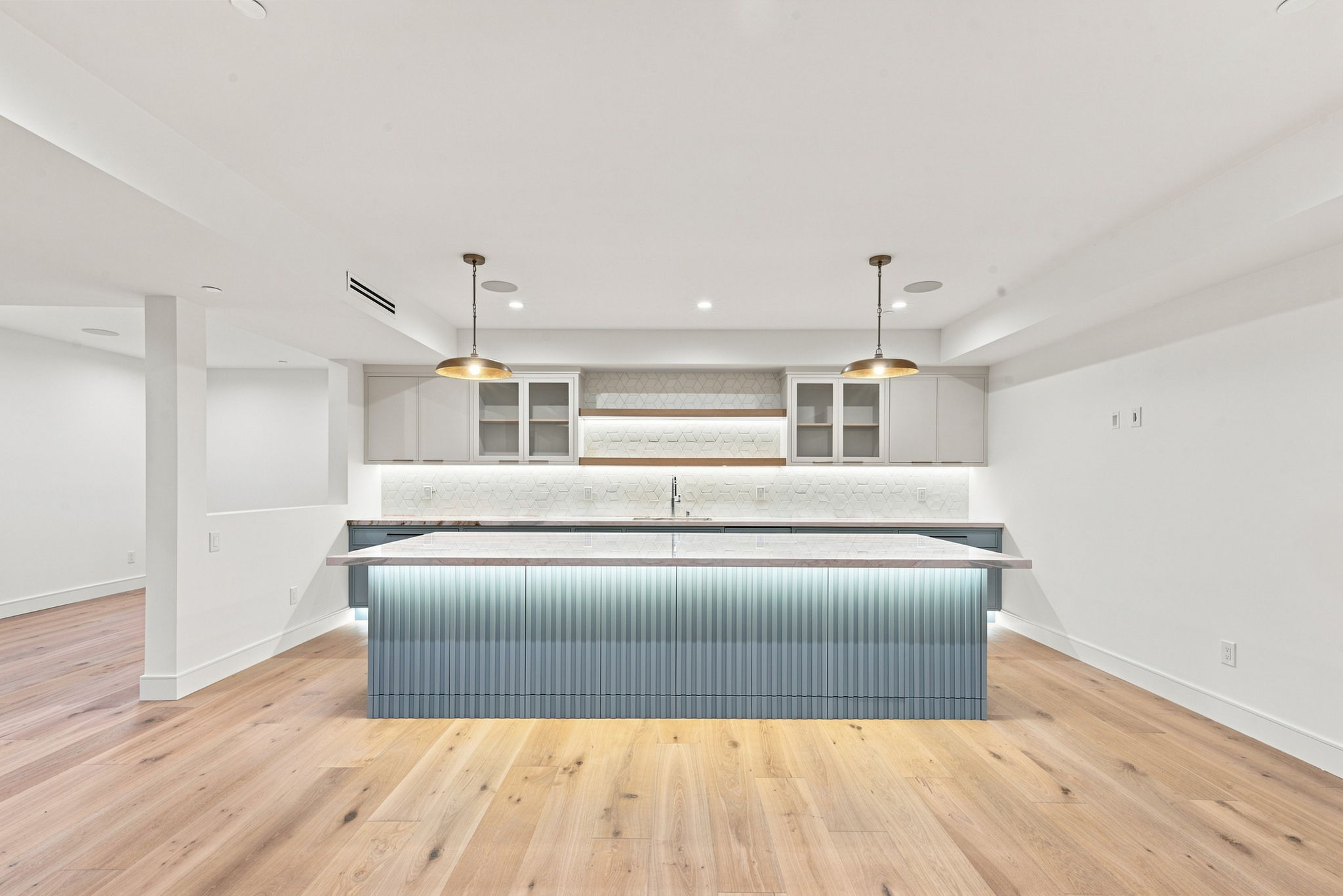  640 33rd Street, Manhattan Beach, CA 90266 - 物件實景