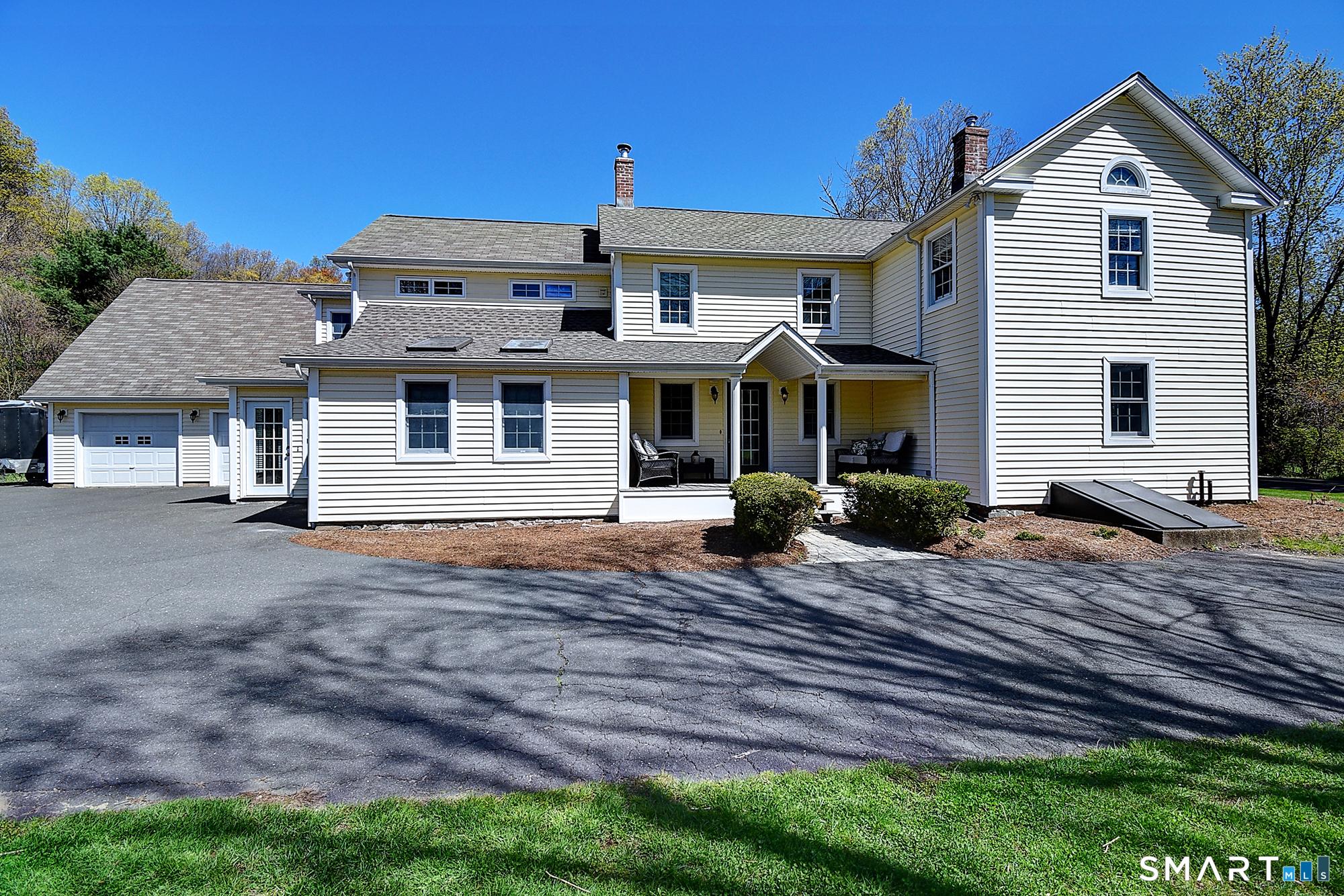 223, Connecticut, 06035, United States, 4 Bedrooms Bedrooms, ,3 BathroomsBathrooms,Residential,For Sale,2042939
