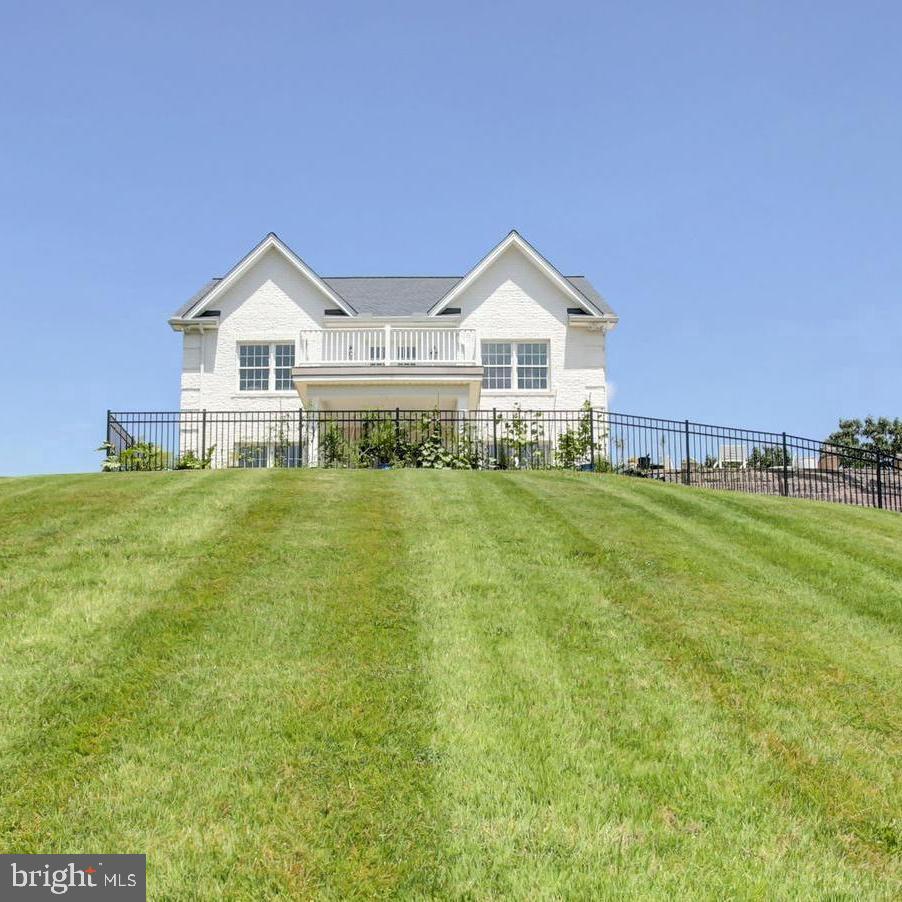 Big Pool, Maryland, 21711, United States, 5 Bedrooms Bedrooms, ,4 BathroomsBathrooms,Residential,For Sale,1897017