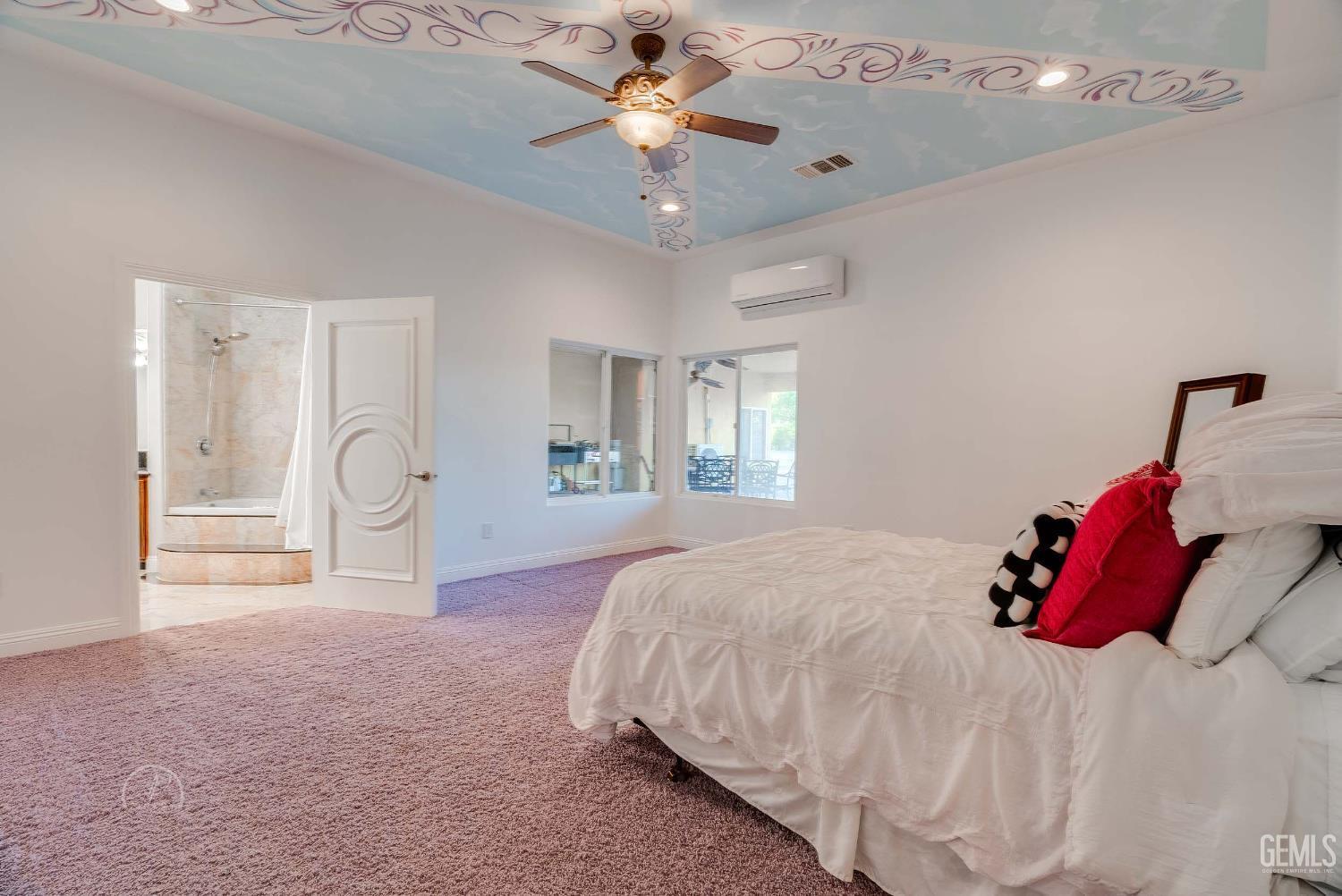 Bakersfield, California, 93308, United States, 4 Bedrooms Bedrooms, ,5 BathroomsBathrooms,Residential,For Sale,1992415