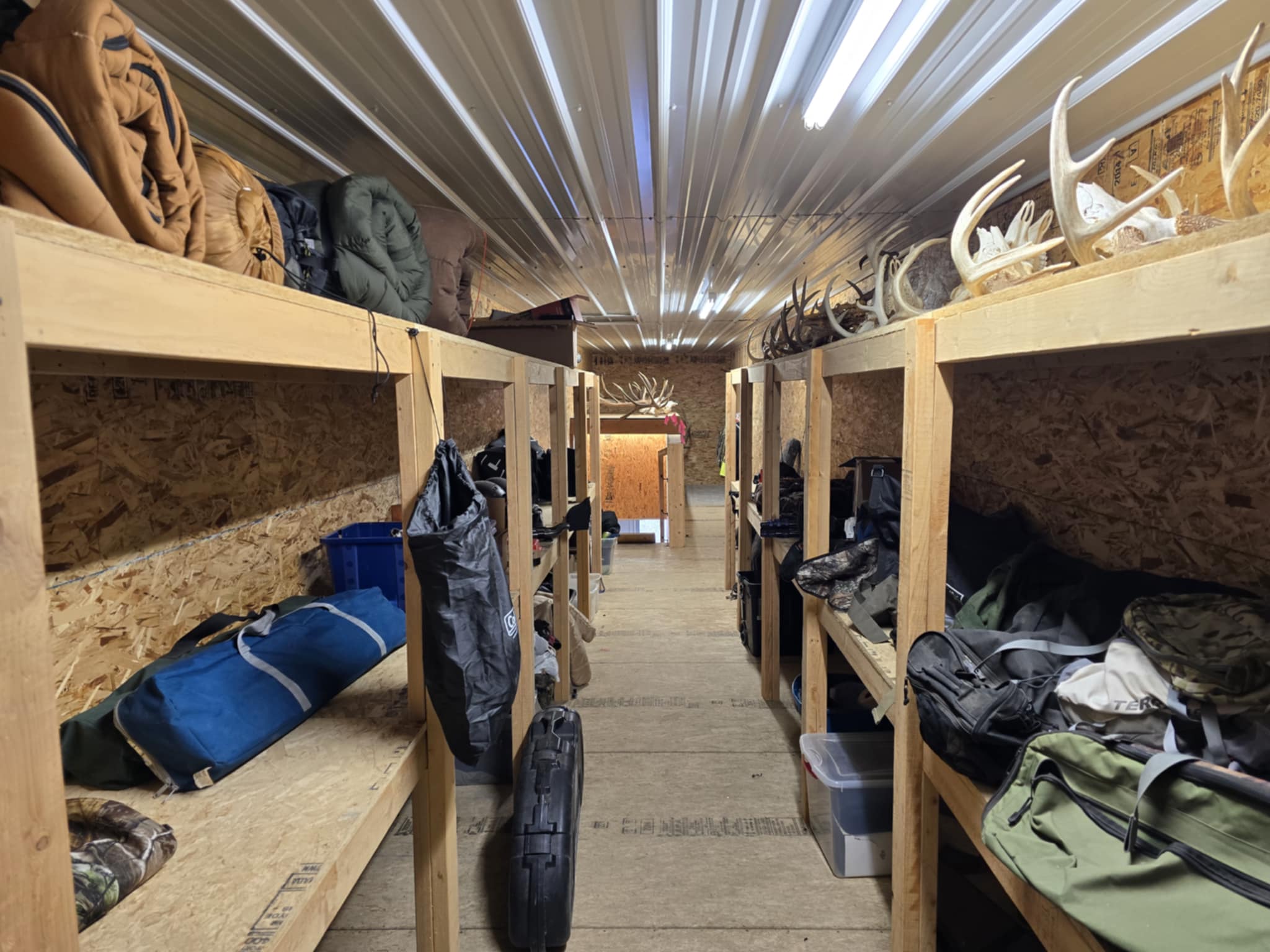 Sheridan, Wyoming, 82801, United States, 1 Bedroom Bedrooms, ,2 BathroomsBathrooms,Residential,For Sale,2001539