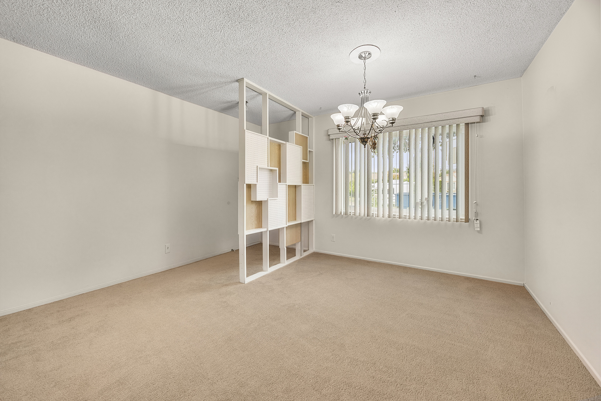 Fullerton, California, 92833, United States, 4 Bedrooms Bedrooms, ,2 BathroomsBathrooms,Residential,For Sale,2049395