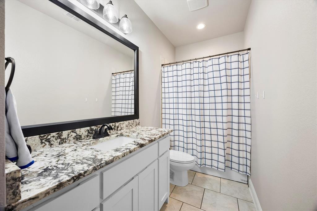 Caddo Mills, Texas, 75135, United States, 4 Bedrooms Bedrooms, ,2 BathroomsBathrooms,Residential,For Sale,1907350