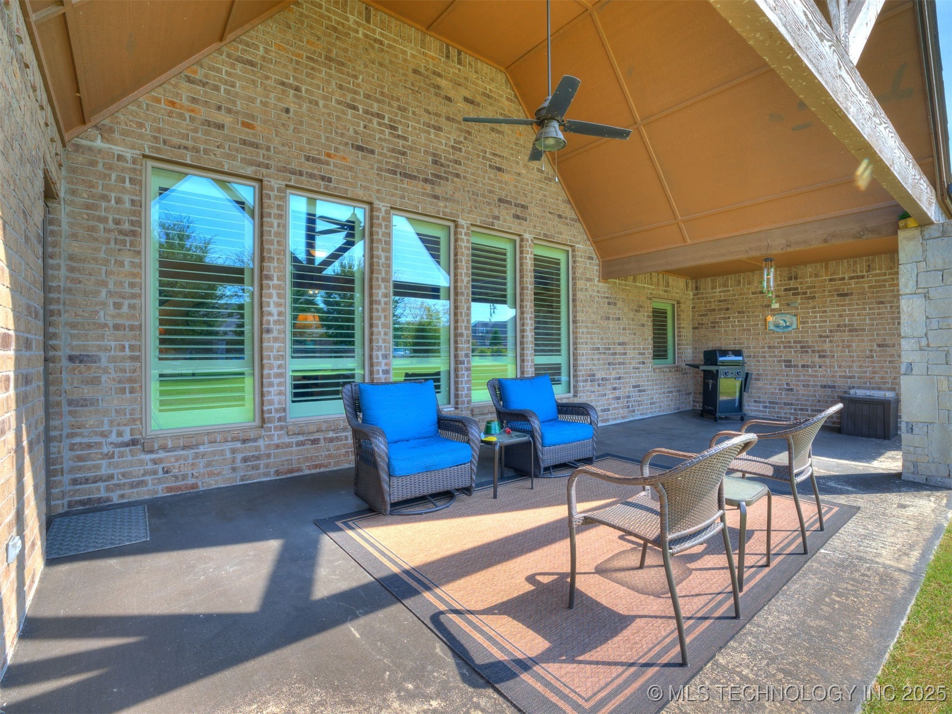Owasso, Oklahoma, 74055, United States, 4 Bedrooms Bedrooms, ,3 BathroomsBathrooms,Residential,For Sale,1951172