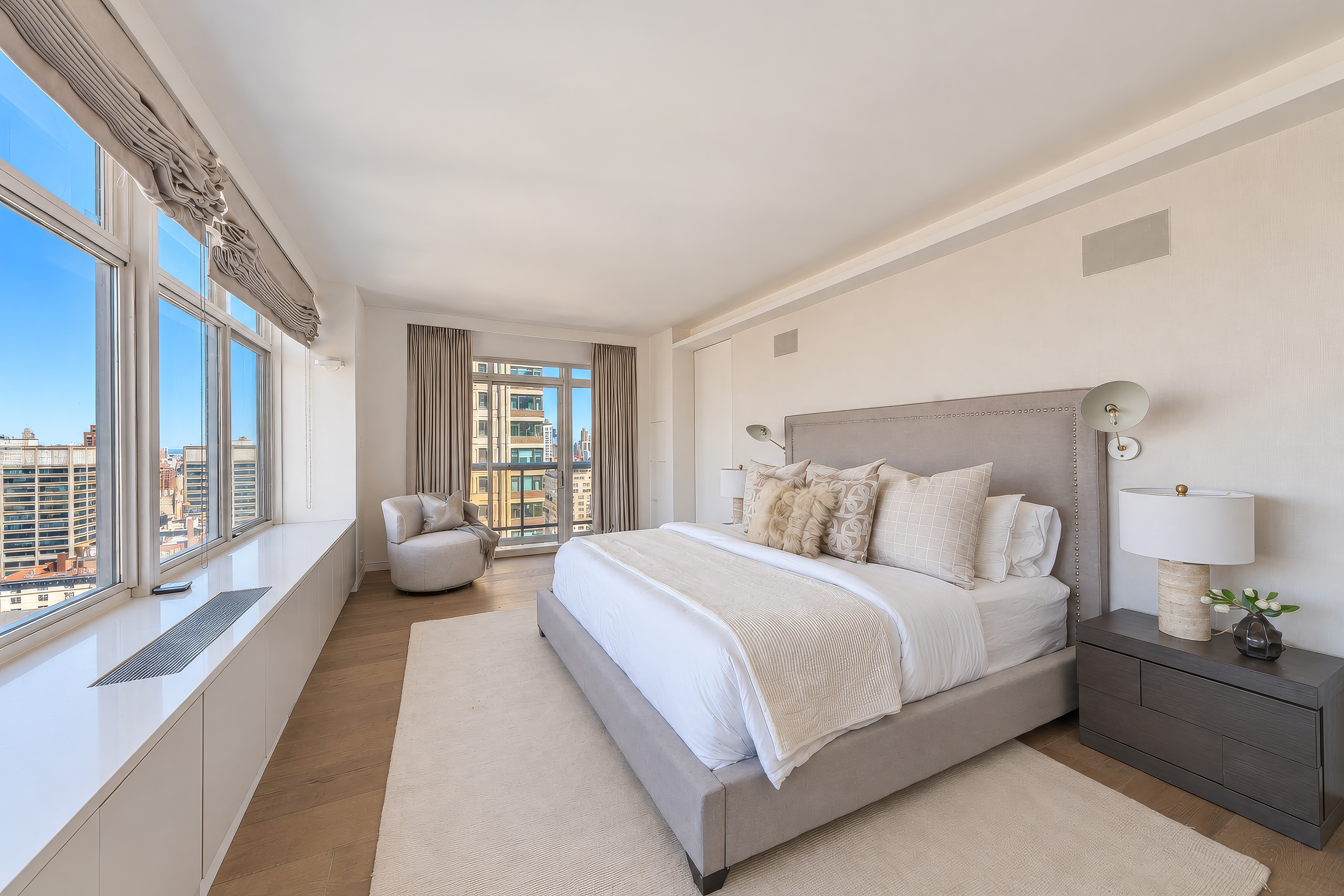  188 East 64th Street, 2506 - 物件實景