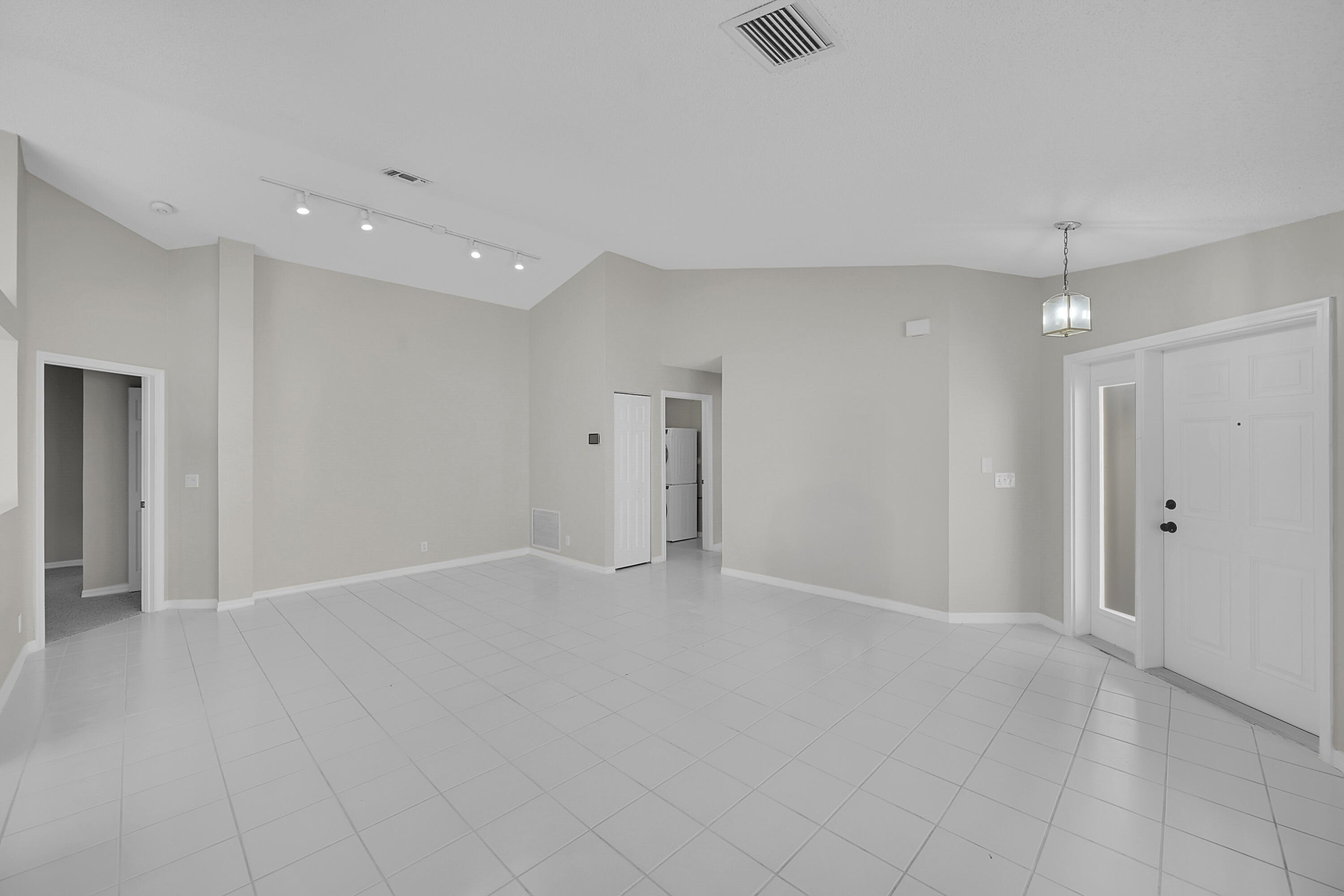 Boca Raton, Florida, 33428, United States, 3 Bedrooms Bedrooms, ,2 BathroomsBathrooms,Residential,For Sale,1989899