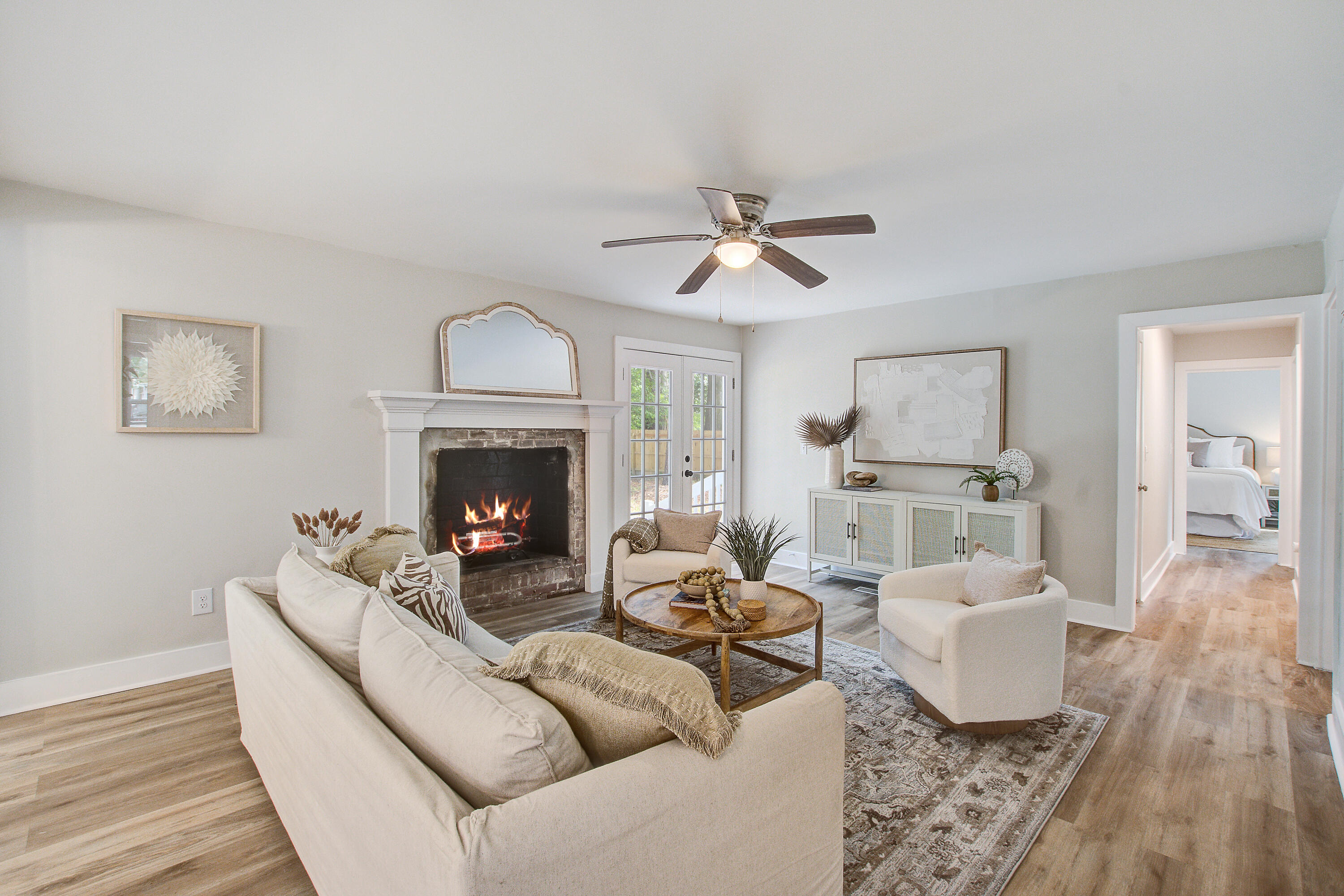 Summerville, South Carolina, 29485, United States, 6 Bedrooms Bedrooms, ,3 BathroomsBathrooms,Residential,For Sale,1950313