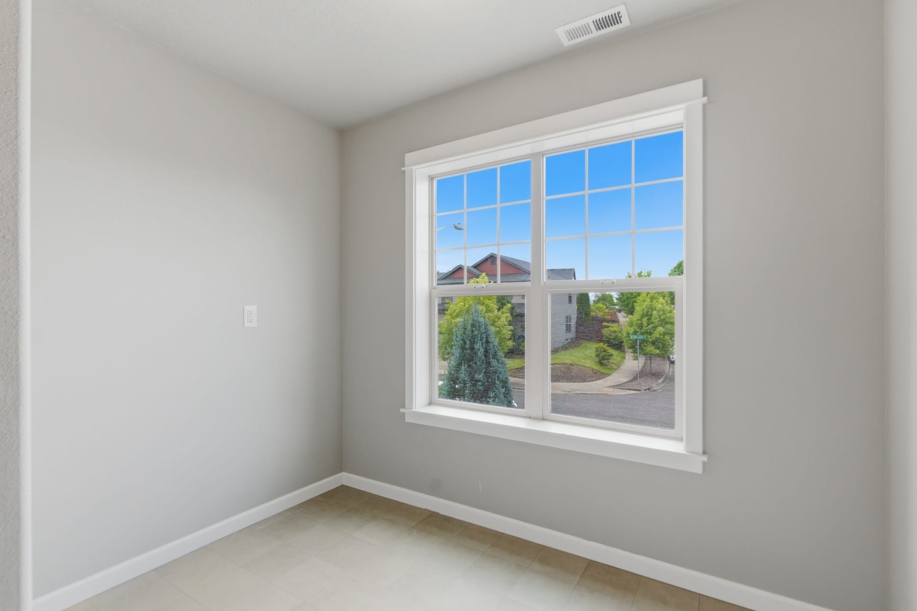  3091 NE HIDDEN MEADOW DR McMinnville, OR 97128 - 物件實景