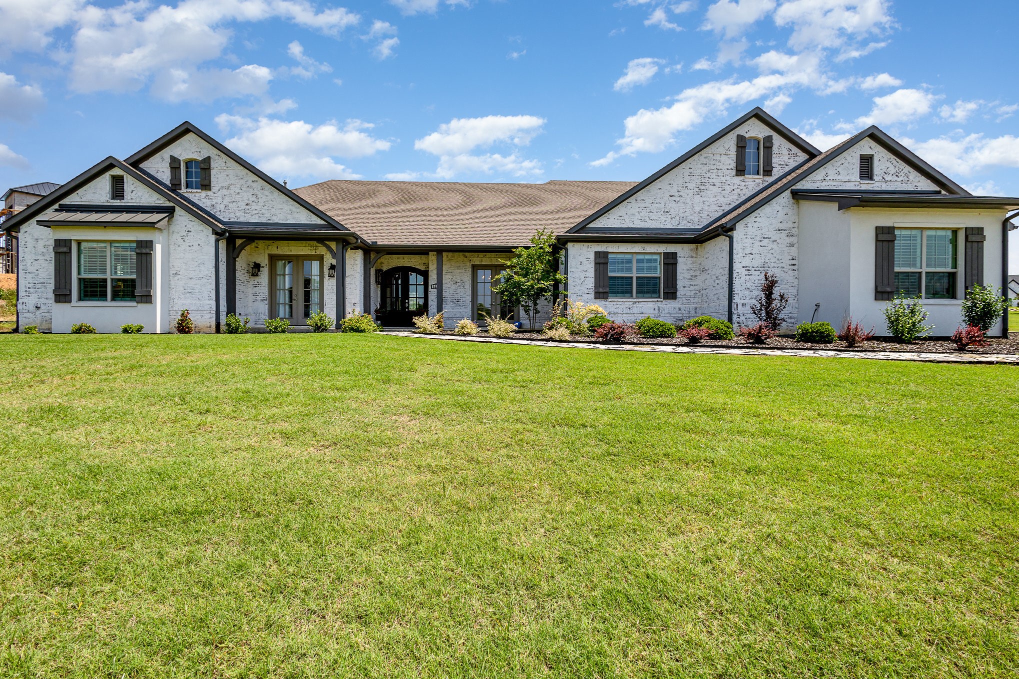 Cross Roads, Texas, 76227, United States, 4 Bedrooms Bedrooms, ,3 BathroomsBathrooms,Residential,For Sale,1865496