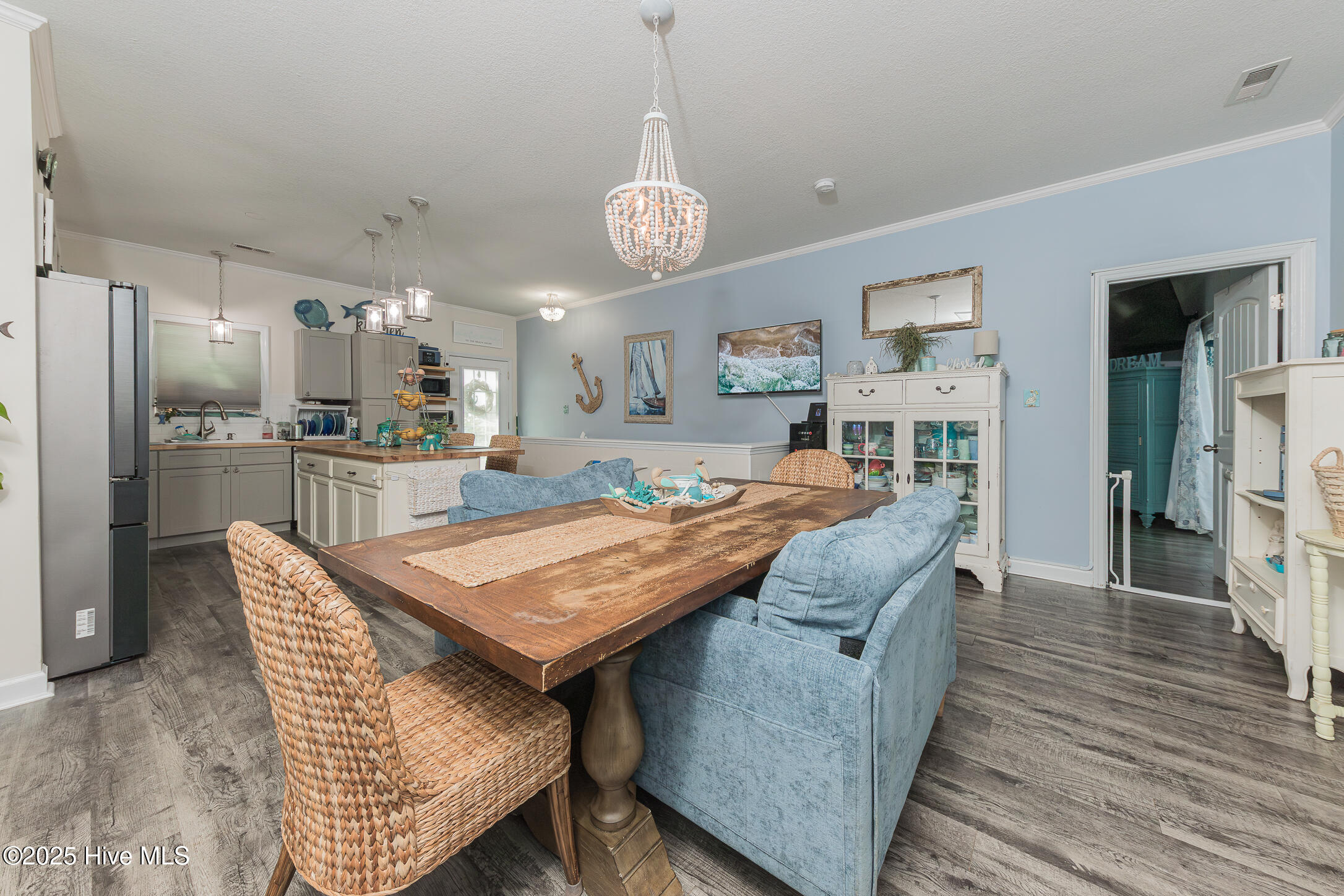 Hubert, North Carolina, 28539, United States, 4 Bedrooms Bedrooms, ,3 BathroomsBathrooms,Residential,For Sale,1974043