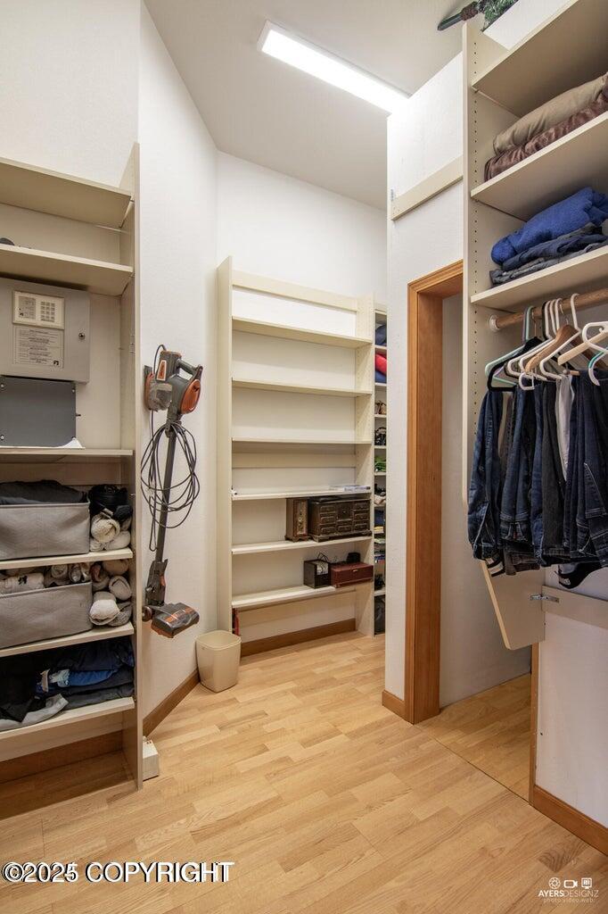 Kenai, Alaska, 99611, United States, 4 Bedrooms Bedrooms, ,5 BathroomsBathrooms,Residential,For Sale,1974536