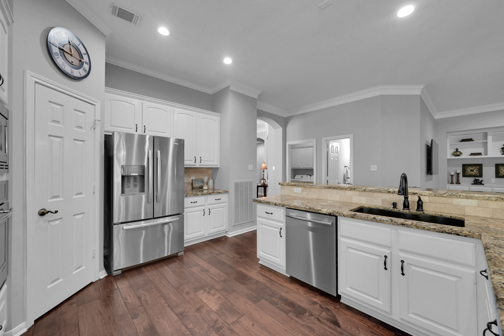 The Woodlands, Texas, 77381, United States, 3 Bedrooms Bedrooms, ,3 BathroomsBathrooms,Residential,For Sale,1987083