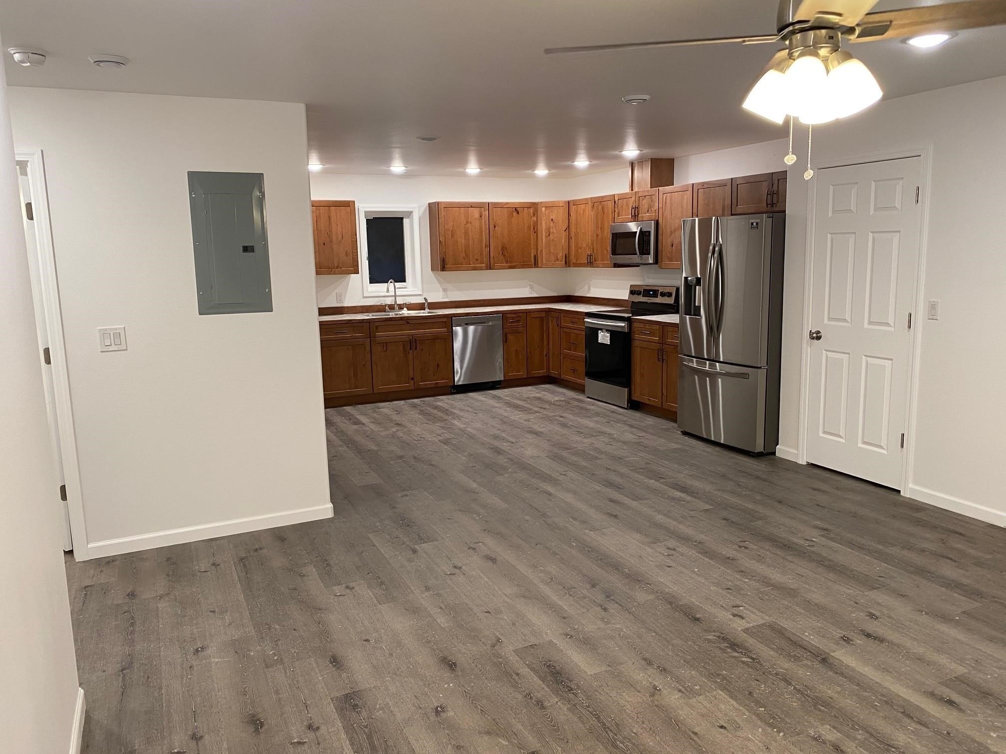 North Pole, Alaska, 99705, United States, ,Residential,For Sale,2017758