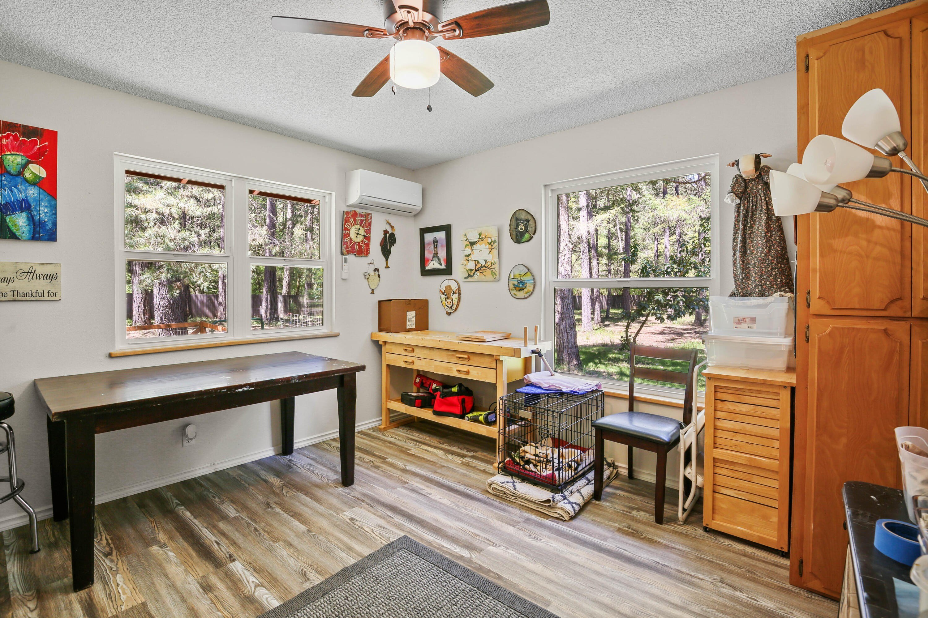 Cave Junction, Oregon, 97523, United States, 3 Bedrooms Bedrooms, ,2 BathroomsBathrooms,Residential,For Sale,1920593