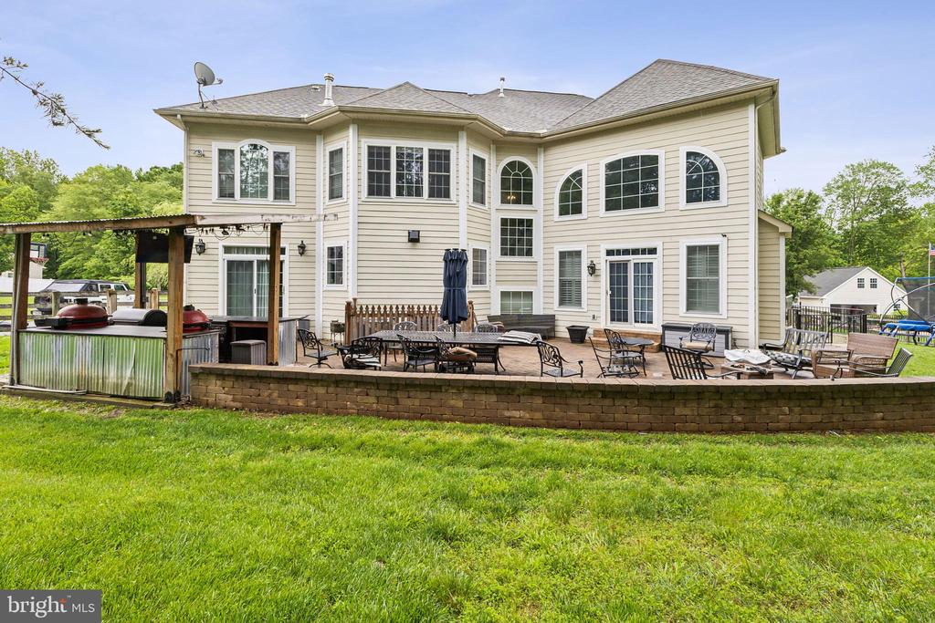 Manassas, Virginia, 20112, United States, 5 Bedrooms Bedrooms, ,5 BathroomsBathrooms,Residential,For Sale,1825143