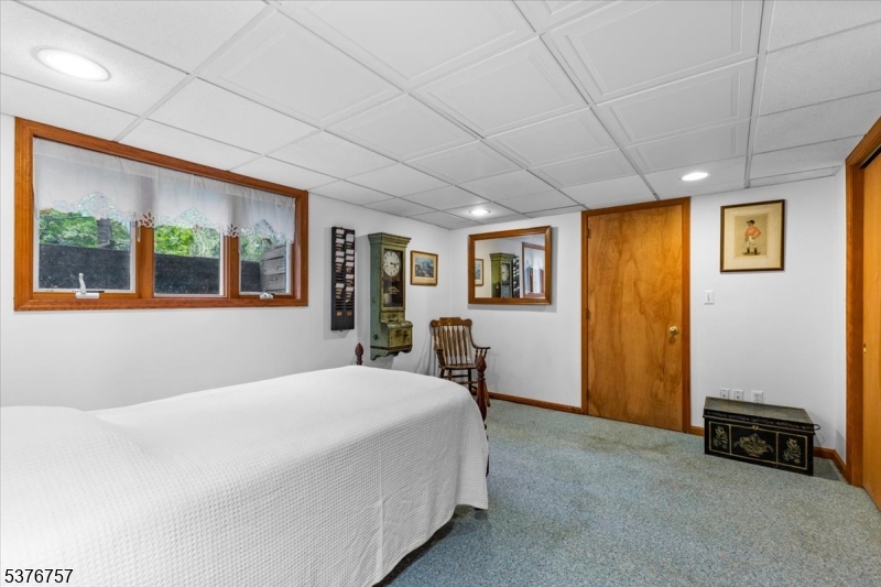 Chester Twp., New Jersey, 07836, United States, 4 Bedrooms Bedrooms, ,4 BathroomsBathrooms,Residential,For Sale,1917554