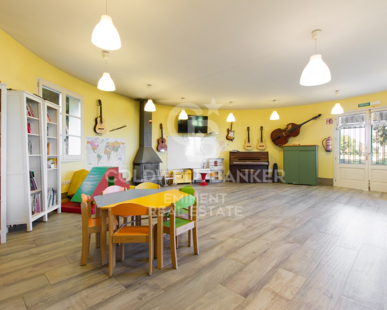 Mataró, Catalonia, ES, 6 Bedrooms Bedrooms, ,5 BathroomsBathrooms,Residential,For Sale,2000993