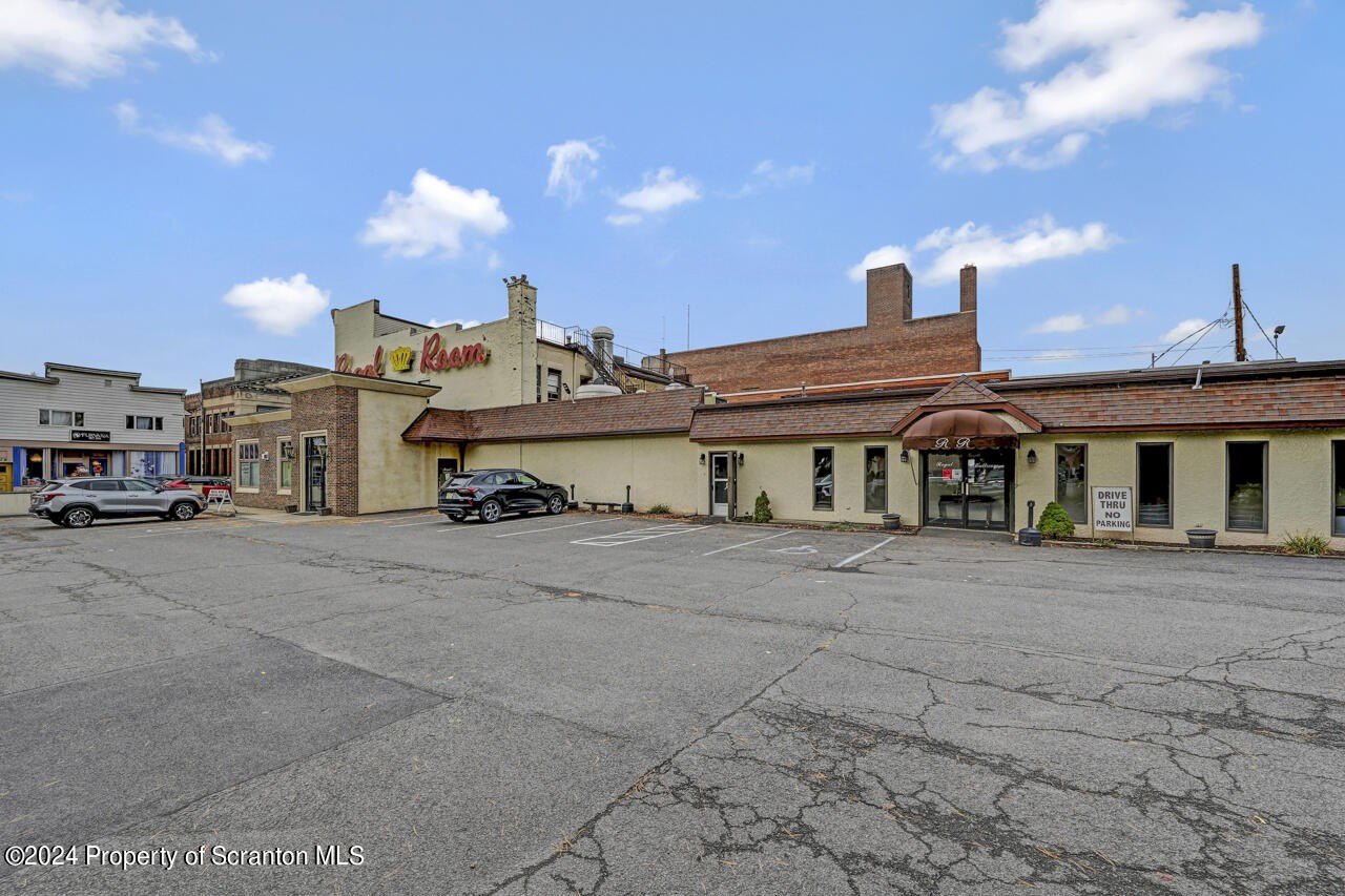 Olyphant, Pennsylvania, 18447, United States, ,Residential,For Sale,1996736