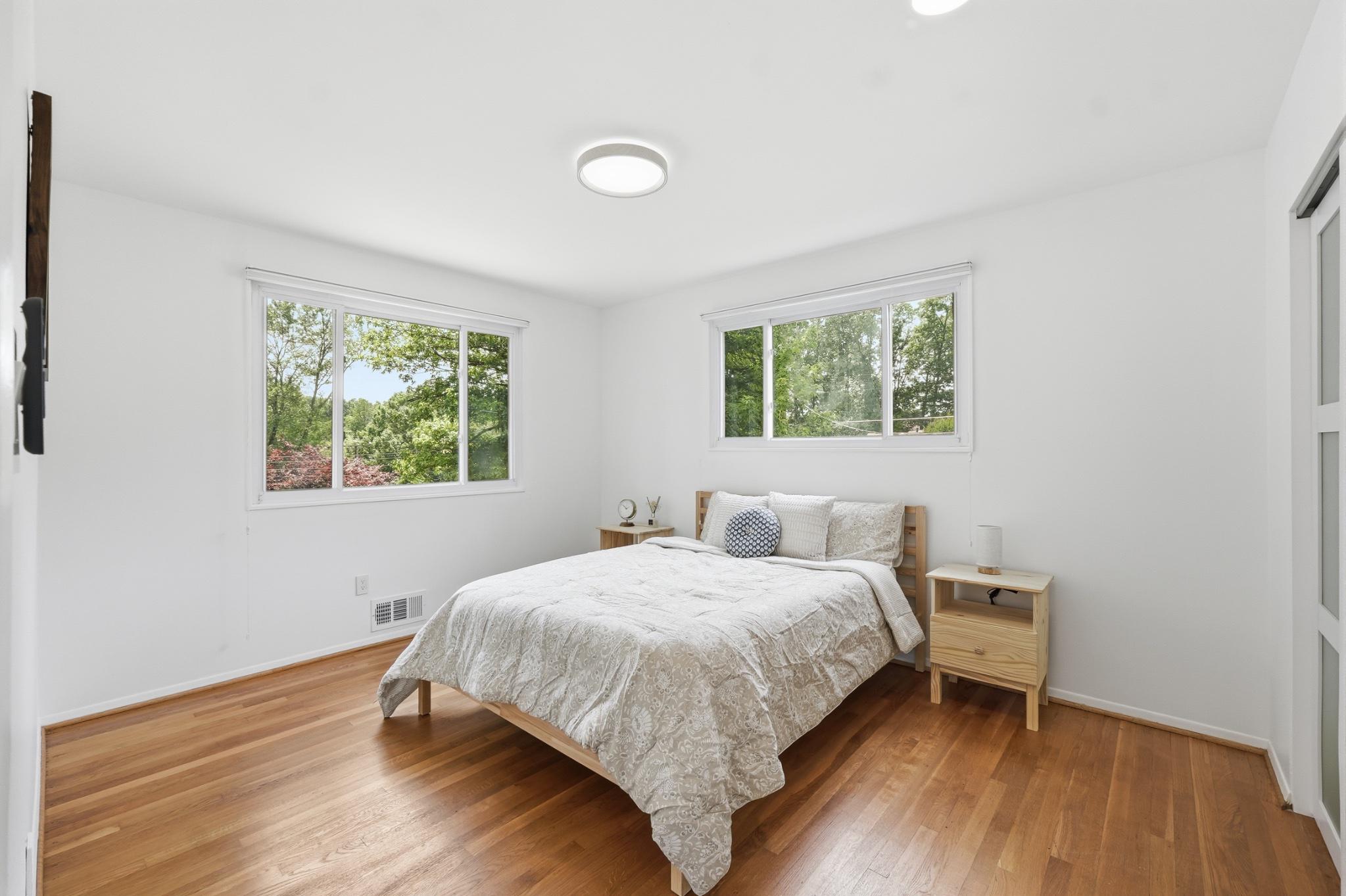  5617 Hershey Lane, Alexandria, VA, 22312 - 物件實景