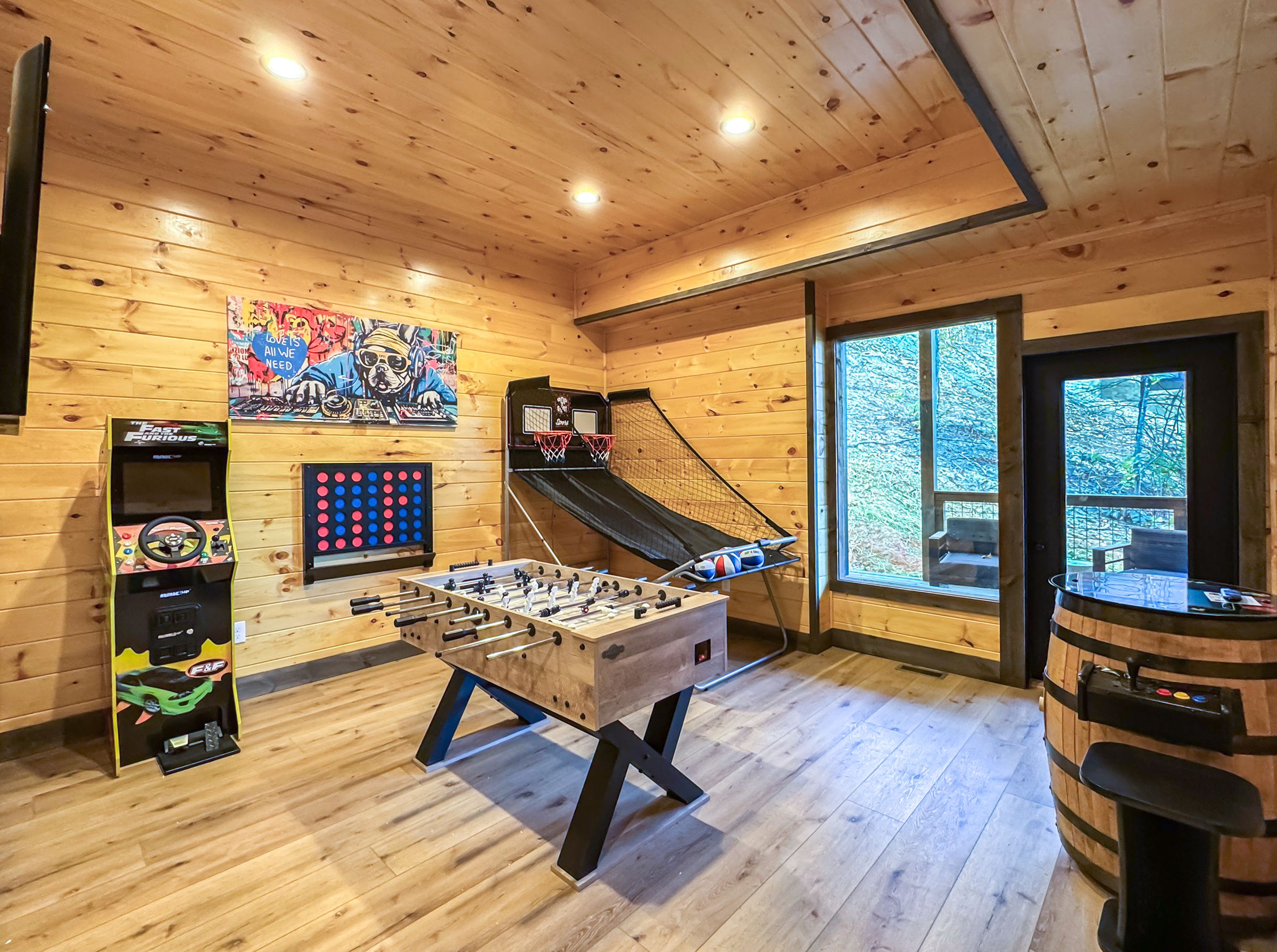 Sevierville, Tennessee, 37862, United States, 3 Bedrooms Bedrooms, ,3 BathroomsBathrooms,Residential,For Sale,1984599