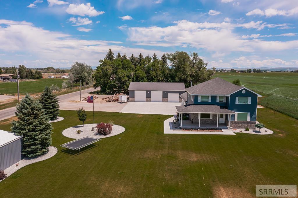 IDAHO FALLS, Idaho, 83401, United States, 5 Bedrooms Bedrooms, ,4 BathroomsBathrooms,Residential,For Sale,1895056