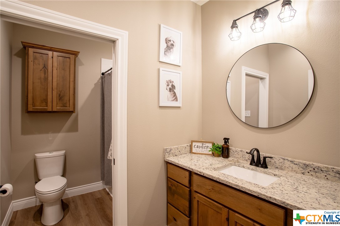 Victoria, Texas, 77904, United States, 4 Bedrooms Bedrooms, ,4 BathroomsBathrooms,Residential,For Sale,1818575