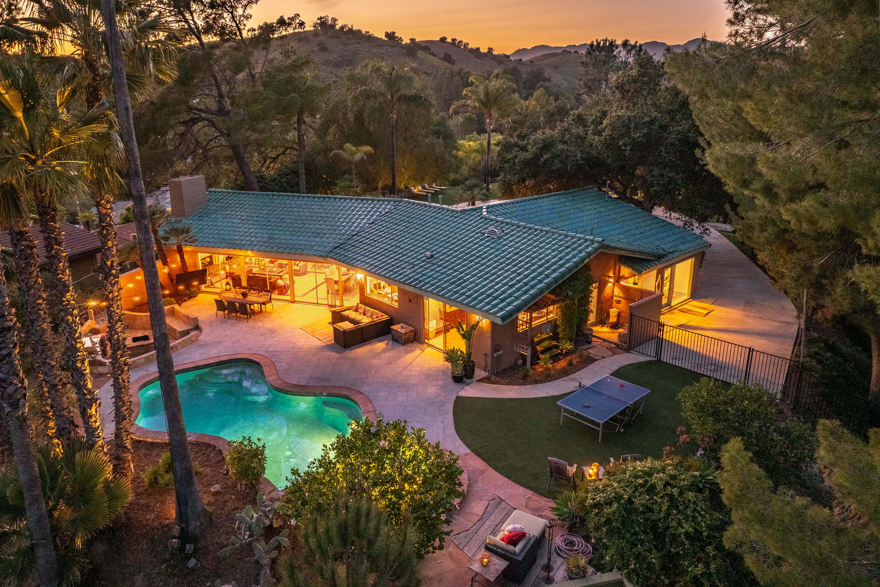  6110 Colodny Drive, Agoura Hills - 物件實景