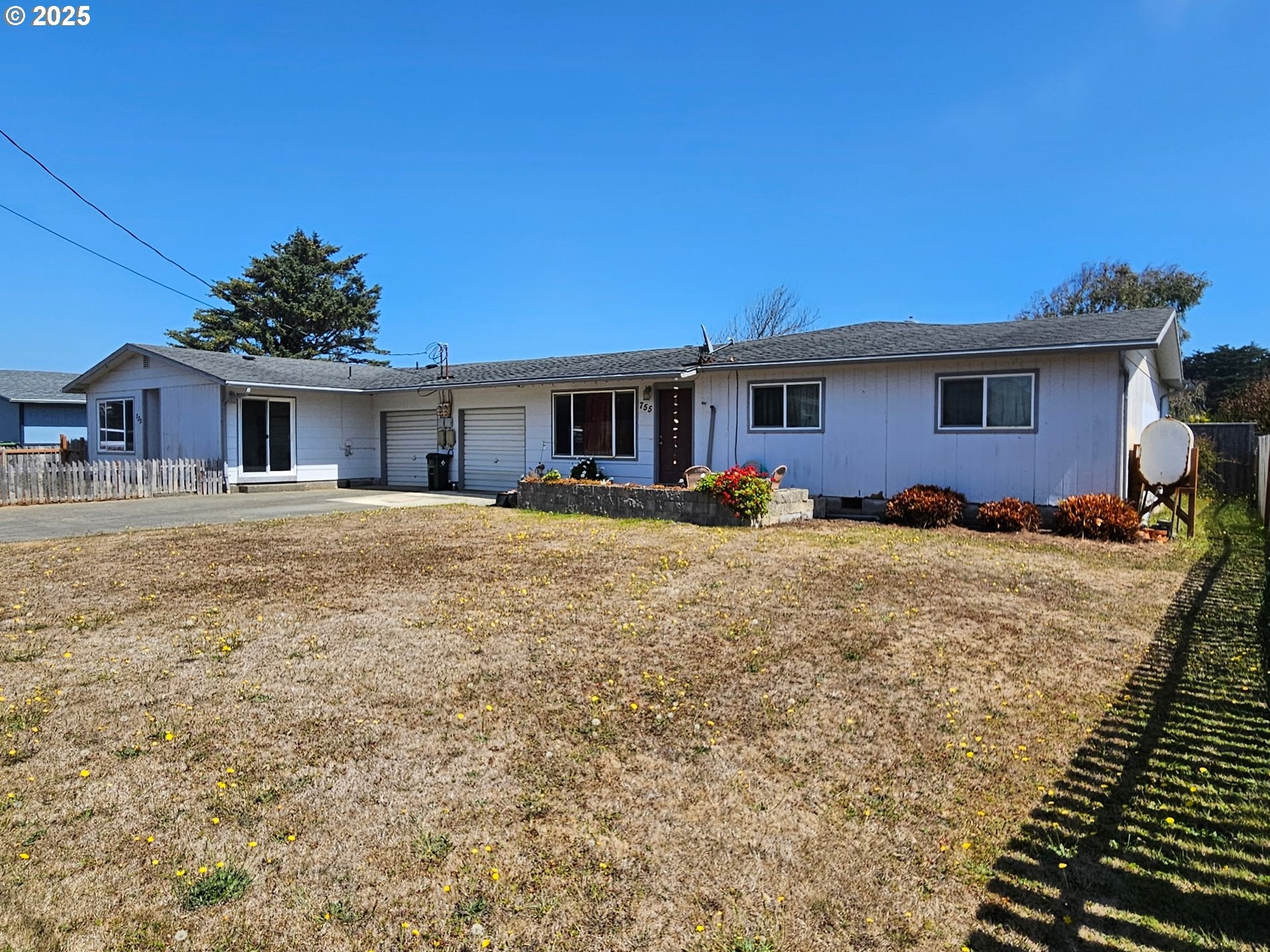 Bandon, Oregon, 97411, United States, ,Residential,For Sale,1923240