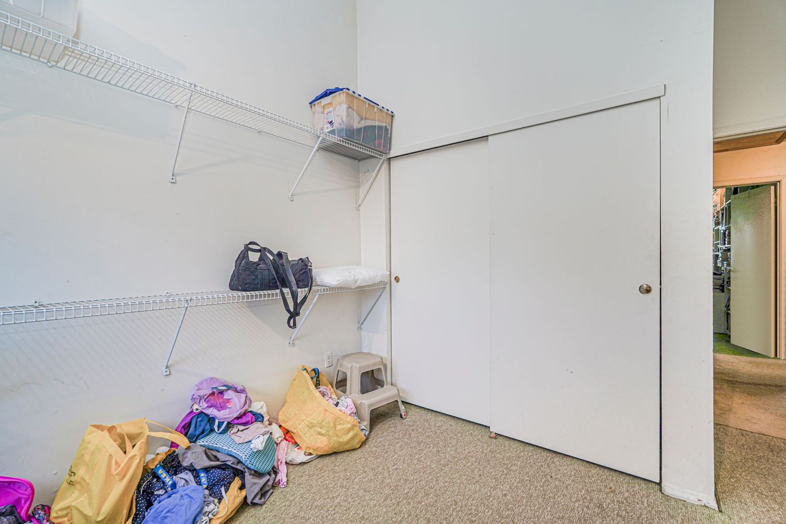 Staten Island, New York, 10312, United States, 4 Bedrooms Bedrooms, ,3 BathroomsBathrooms,Residential,For Sale,1980326