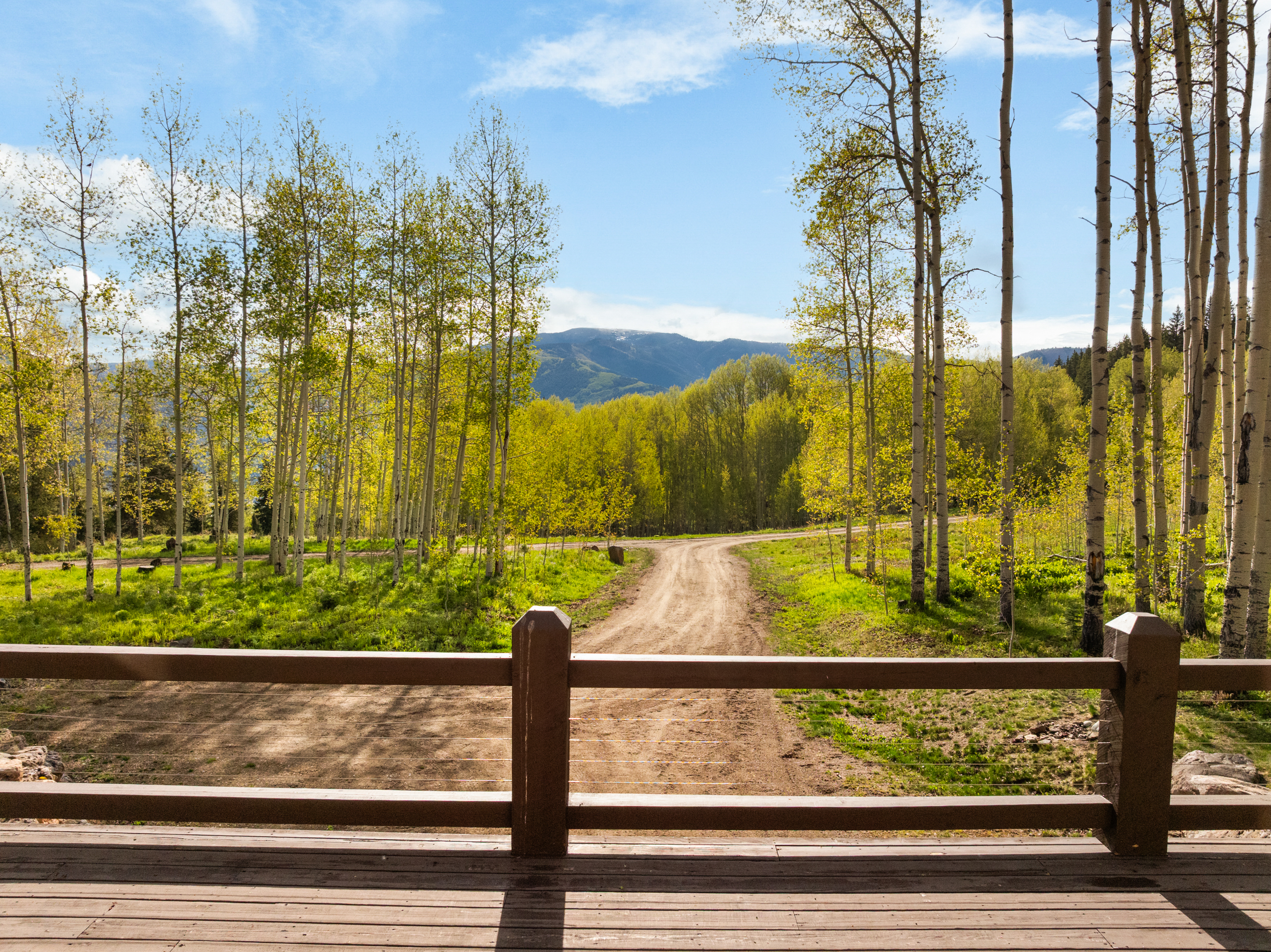 A Serene Mountain Setting At Red Mountain Ranch Near Crested Butte - 物件實景