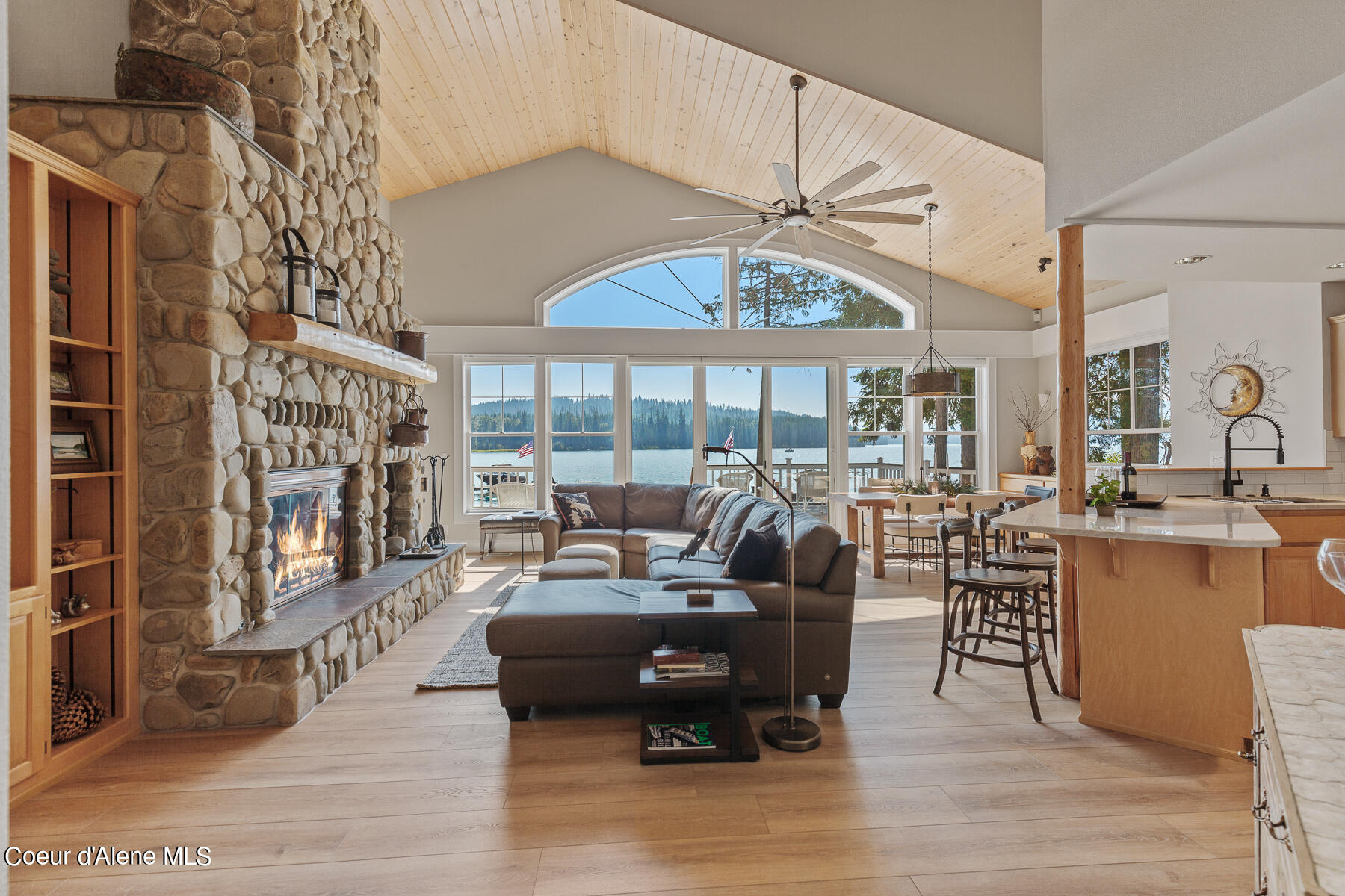 Coolin, Idaho, 83821, United States, 5 Bedrooms Bedrooms, ,3 BathroomsBathrooms,Residential,For Sale,1763171