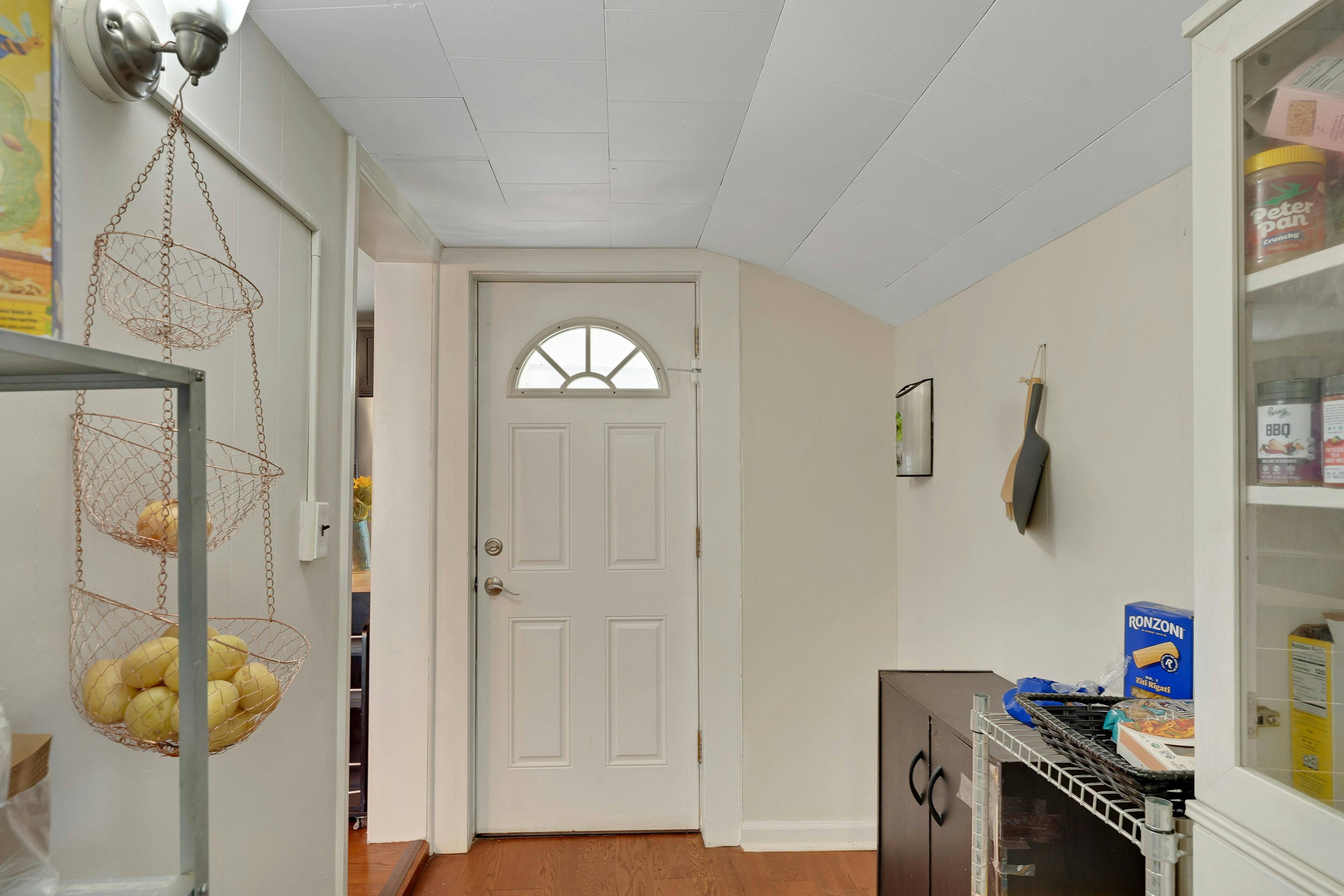  20 Florence Place, Elmwood Park, NJ 07407 - 物件實景