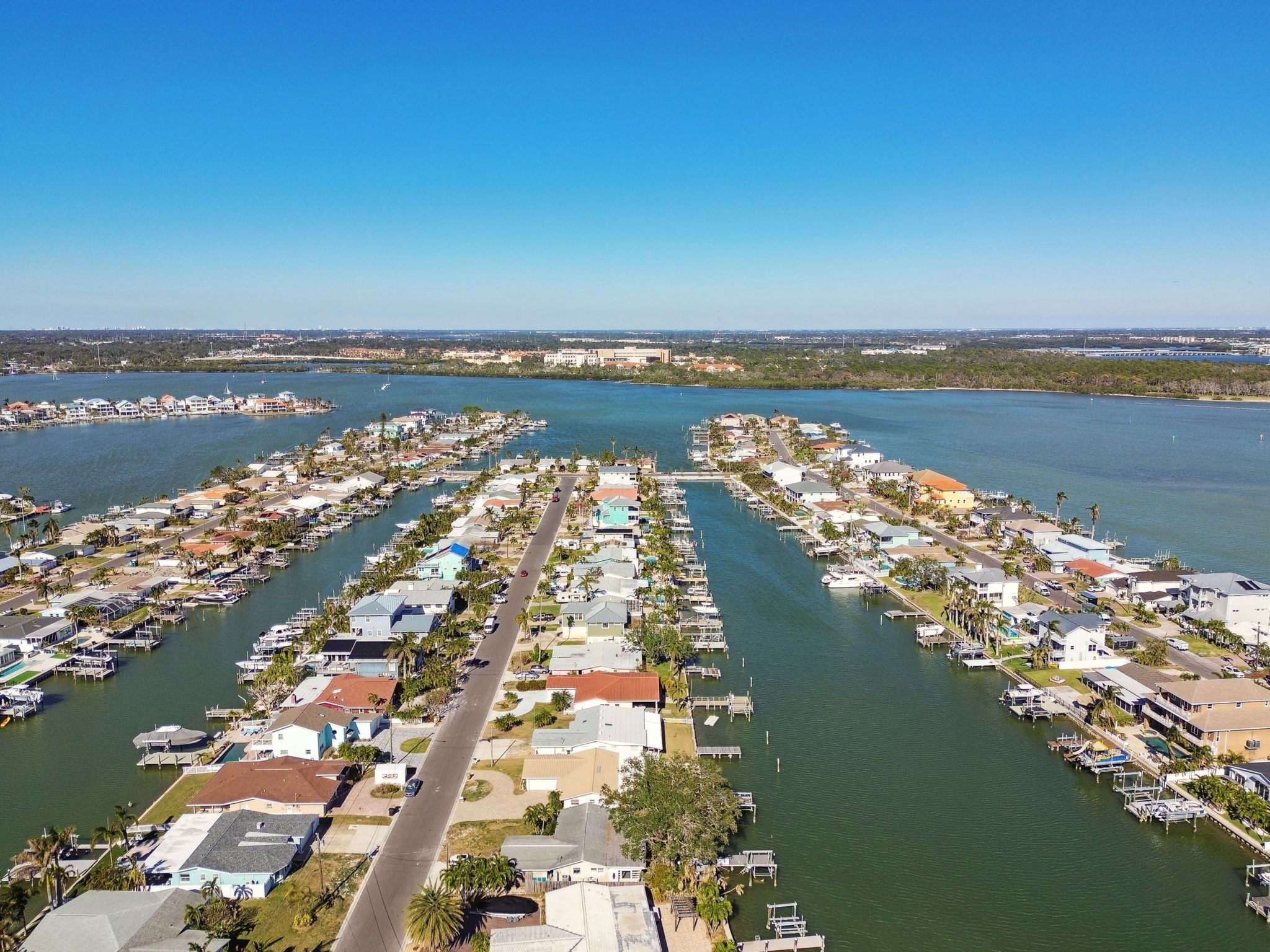 Madeira Beach, Florida, 33708, United States, 3 Bedrooms Bedrooms, ,2 BathroomsBathrooms,Residential,For Sale,1943278