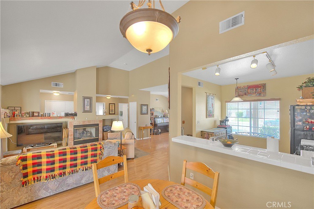 Mentone, California, 92359, United States, 3 Bedrooms Bedrooms, ,2 BathroomsBathrooms,Residential,For Sale,1923053