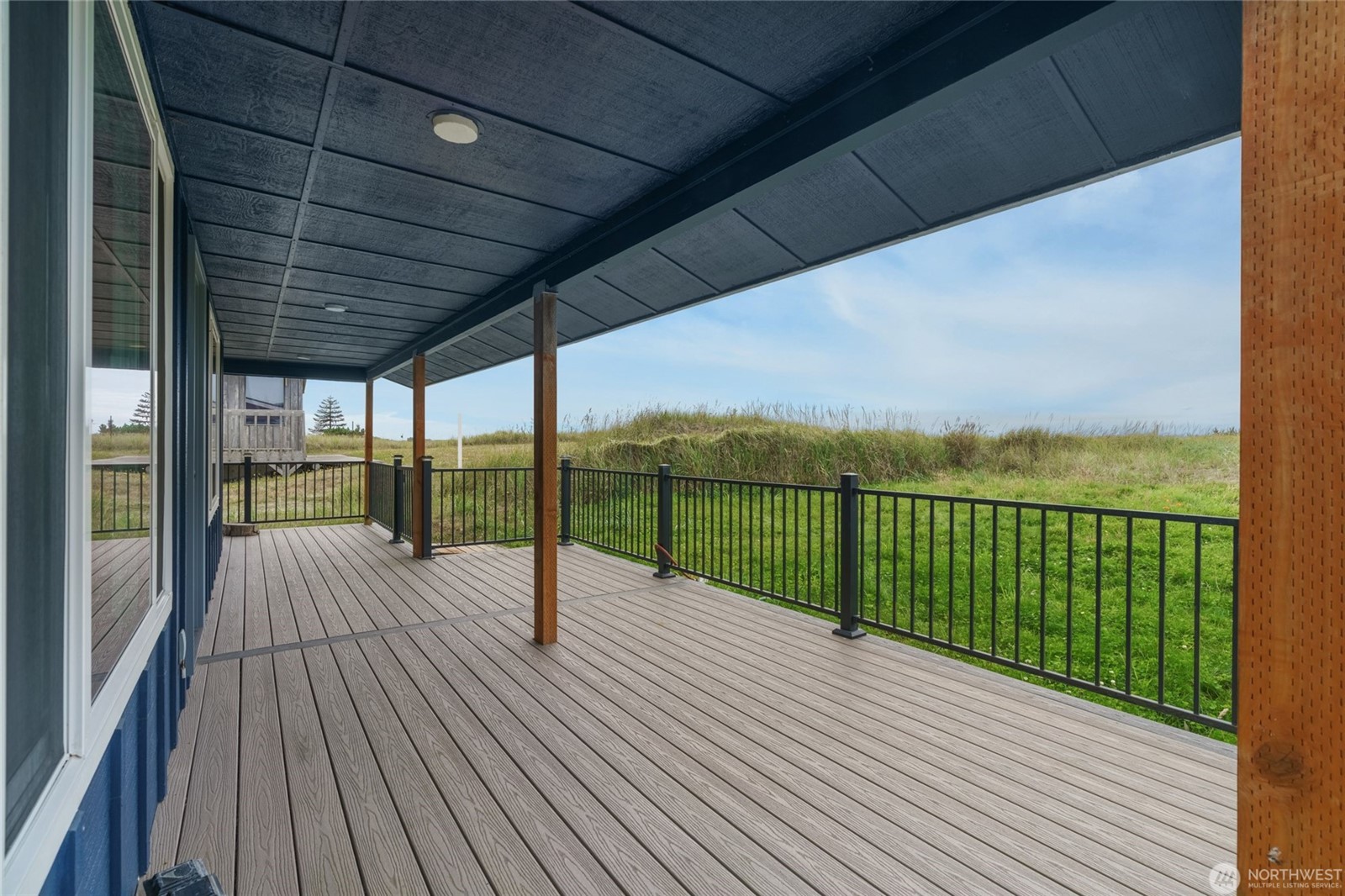 Ocean Park, Washington, 98640, United States, 2 Bedrooms Bedrooms, ,2 BathroomsBathrooms,Residential,For Sale,1977783